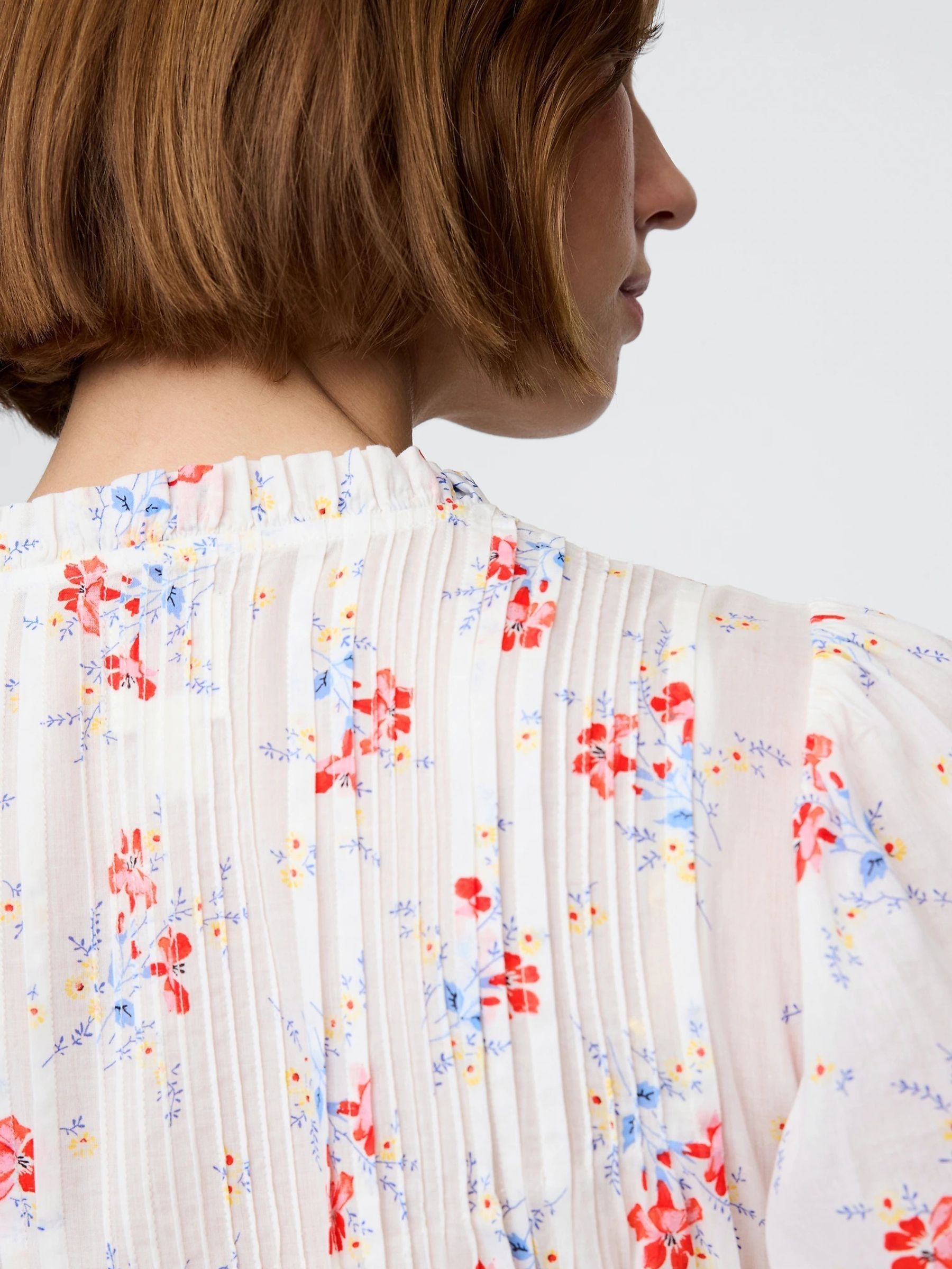 White DÔEN Pintuck Floral Midi Dress - Image 6 of 8