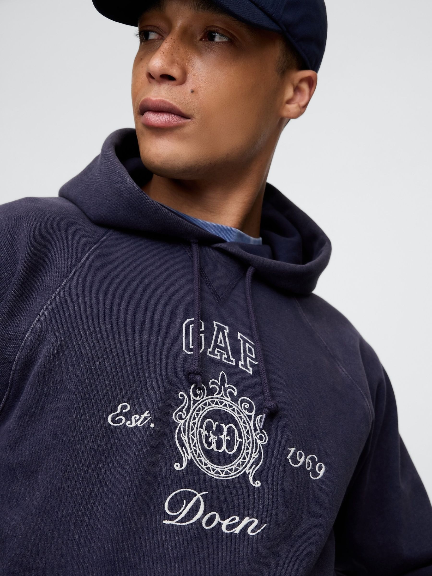 Navy/Blue DÔEN Heavyweight Raglan Logo Hoodie - Image 4 of 6