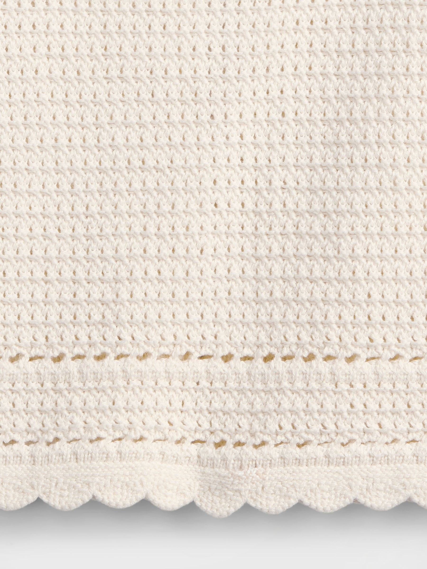 White Scalloped Sleeveless Crochet Top (6mths-5yrs) - Image 4 of 4
