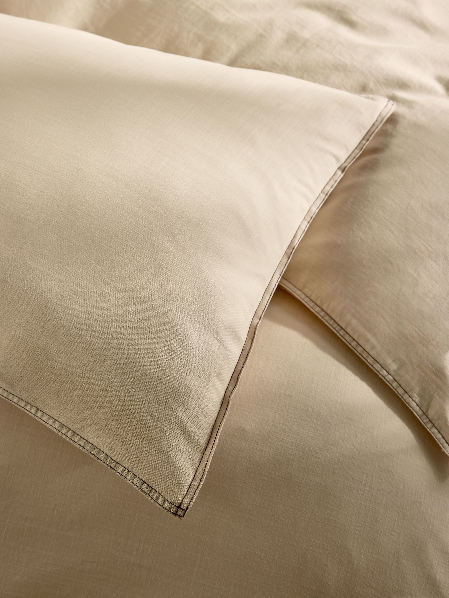Textured Duvet Cover and Pillowcase Set in Natural Sand - Image 2 of 6