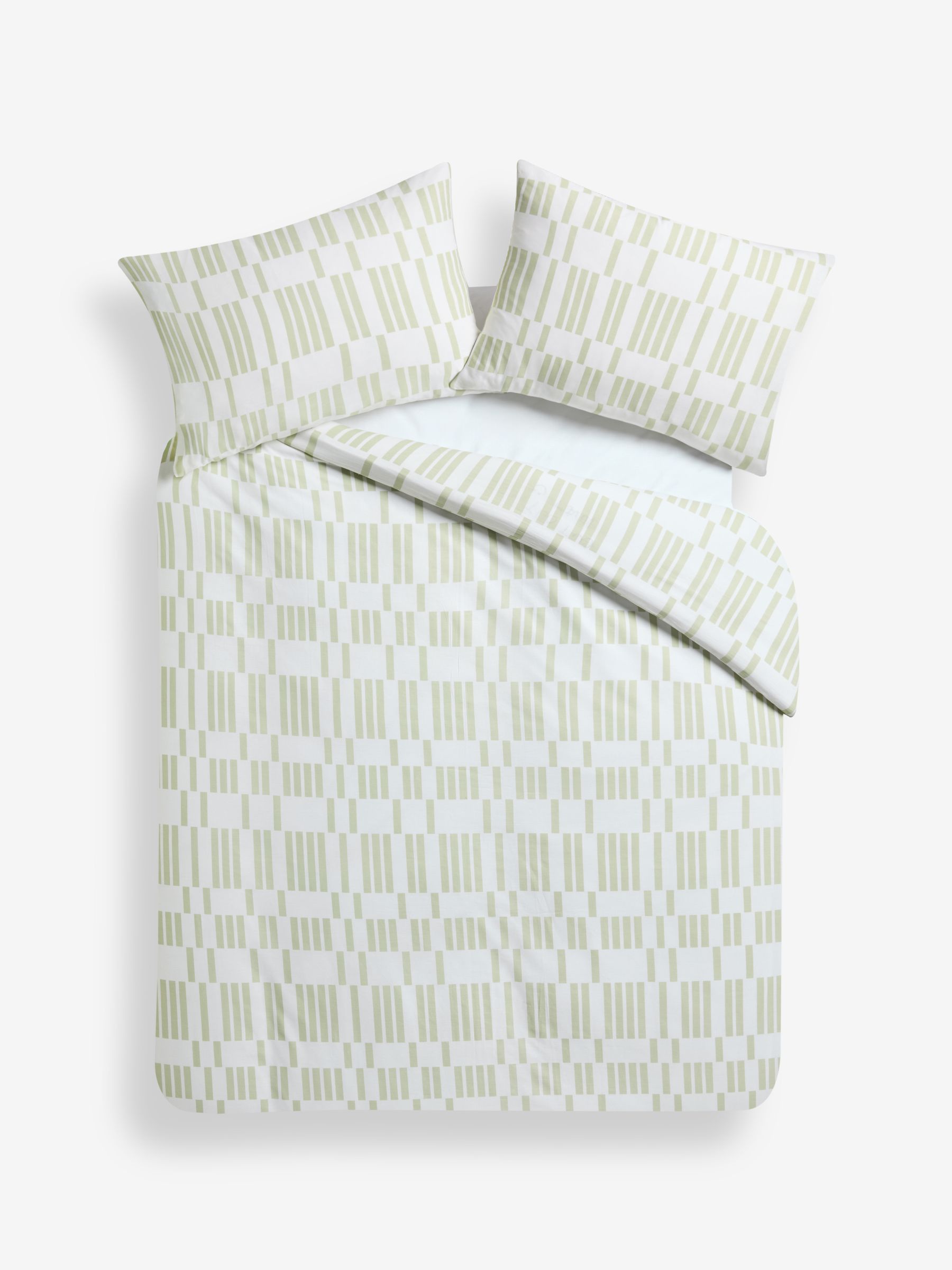 Avery 100% Cotton Duvet Cover and Pillowcase Set in Green - Image 5 of 5