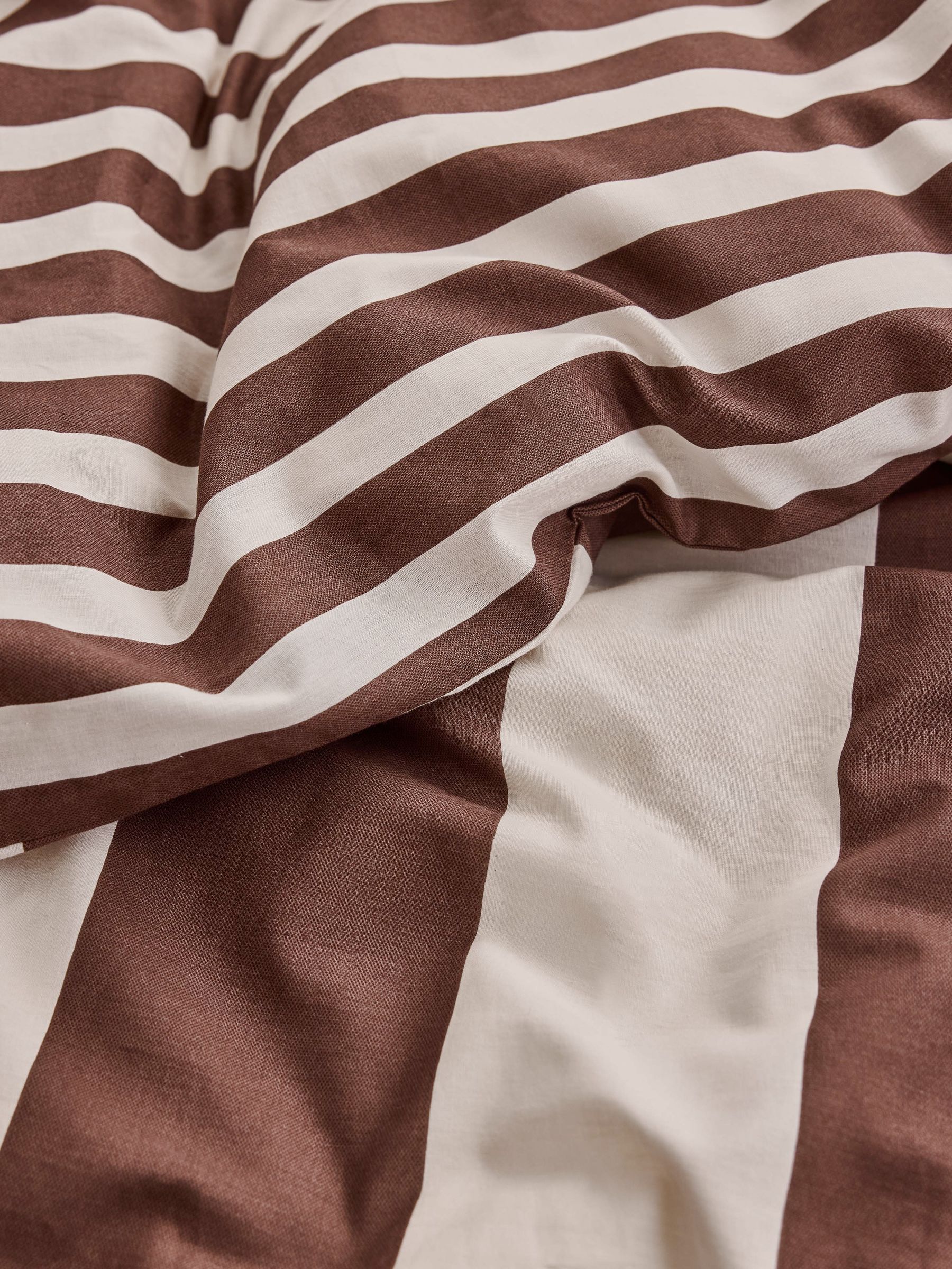 Donni Wide Stripe 100% Cotton Duvet Cover and Pillowcase Set in Chocolate Brown - Image 4 of 5