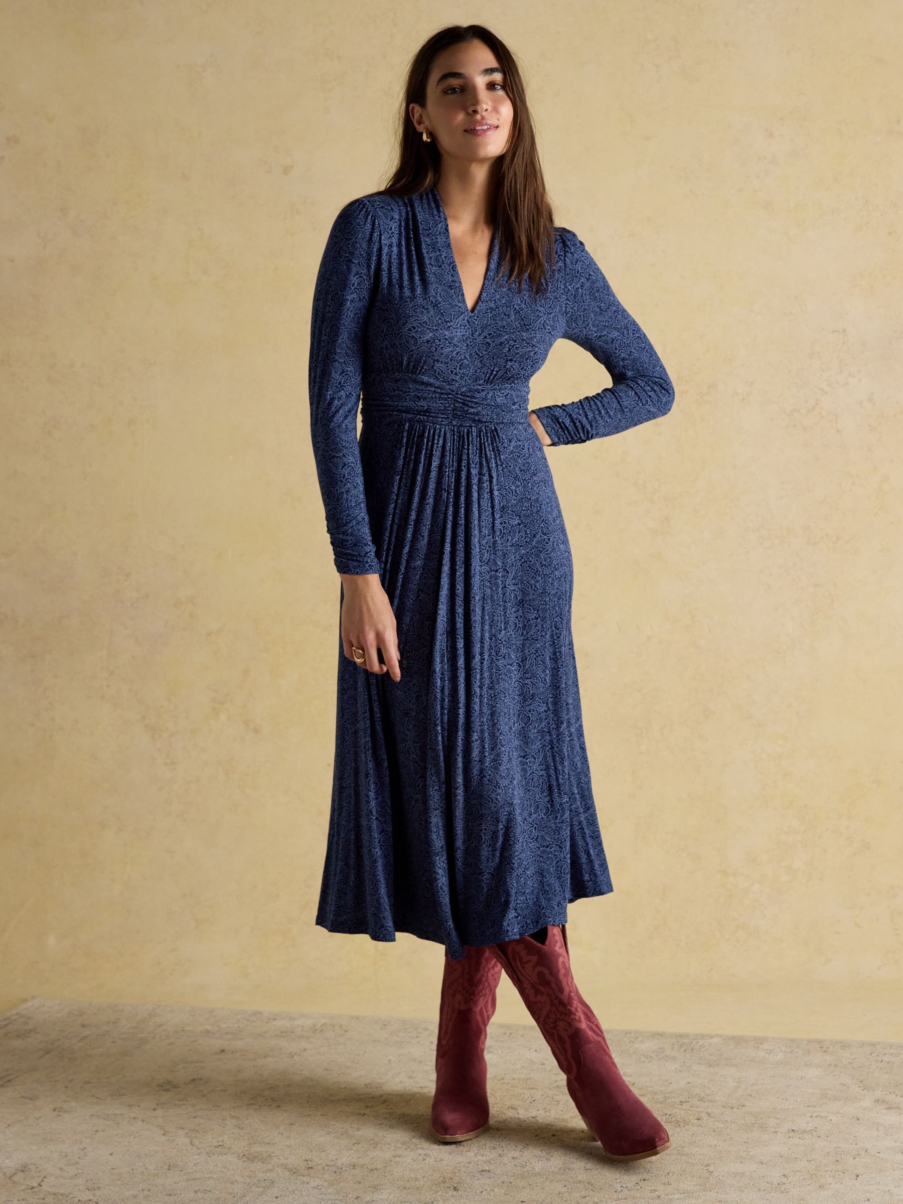 Mina Blue Jersey Ruched Waist Long Sleeve V-Neck Midi Dress - Image 1 of 8