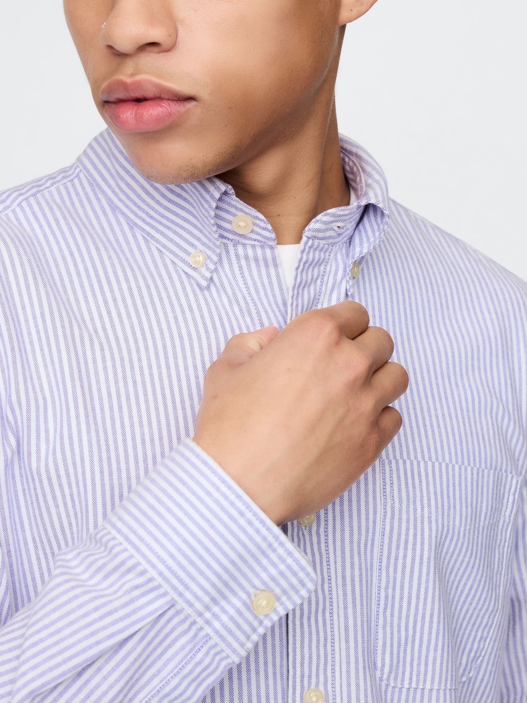 Purple Pinstripe Oxford Shirt in Classic Fit - Image 4 of 5