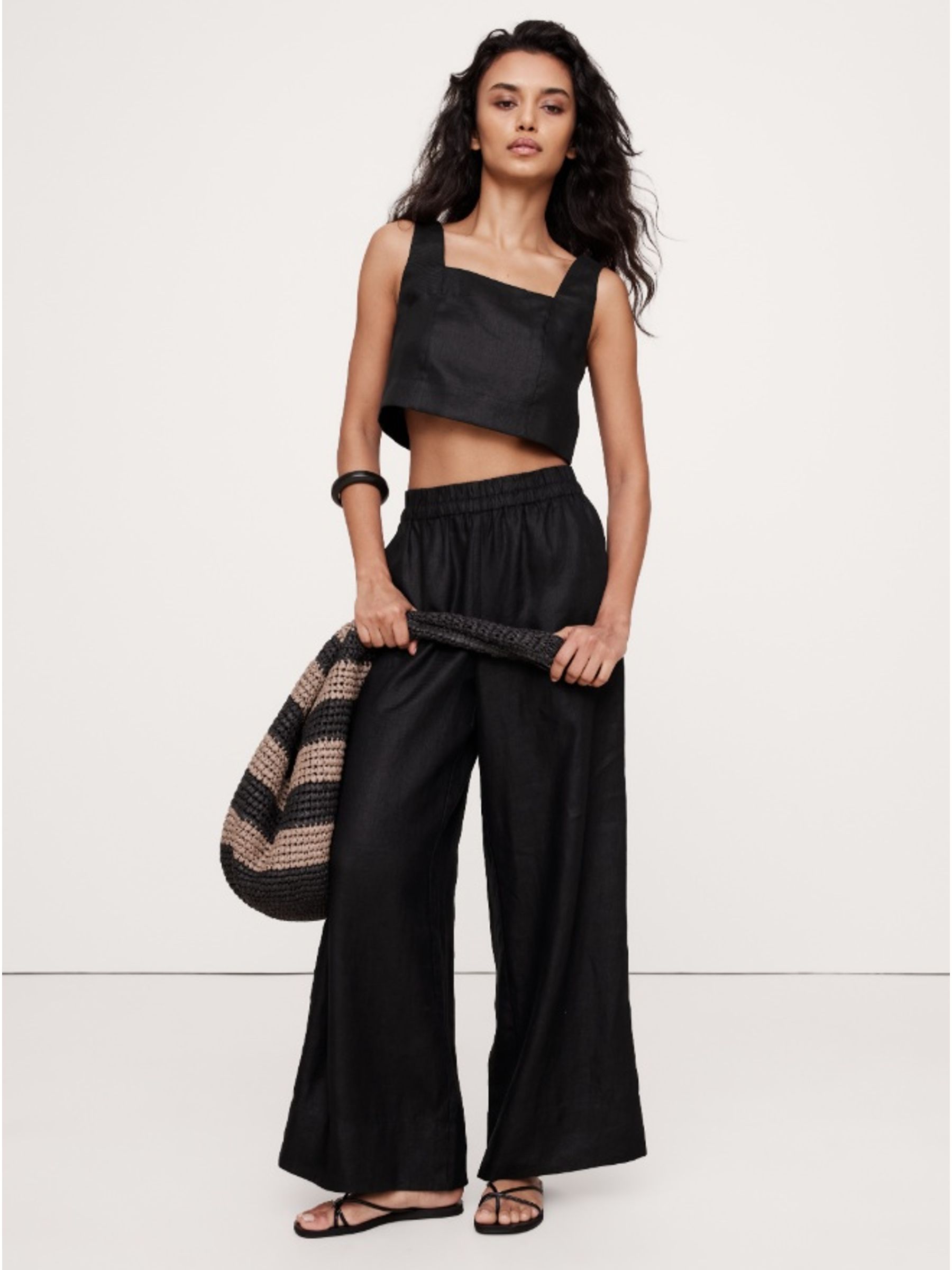 Banana Republic Black Linen Square-Neck Cropped Tank Top - Image 3 of 4