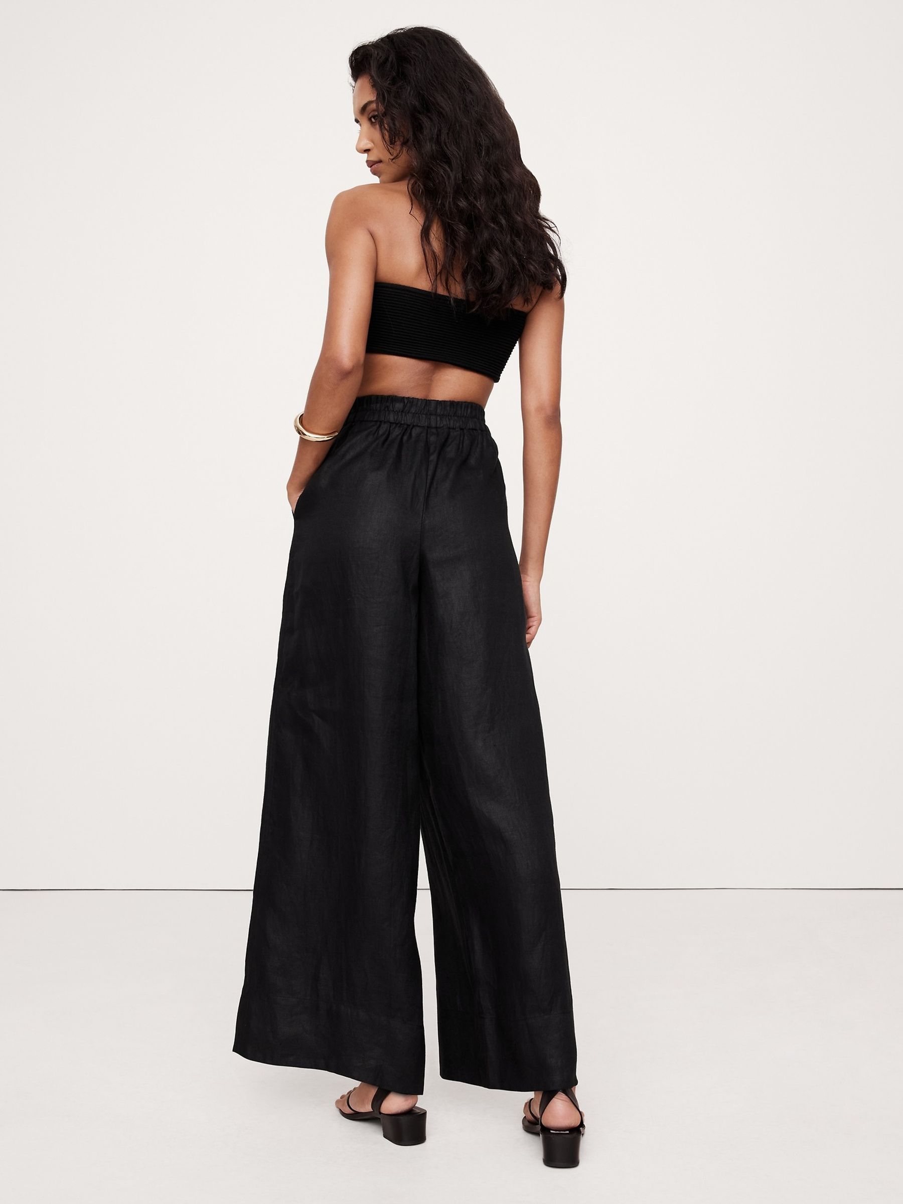 Banana Republic Black Wide-Leg Pull On Linen Ankle Trousers - Image 2 of 3