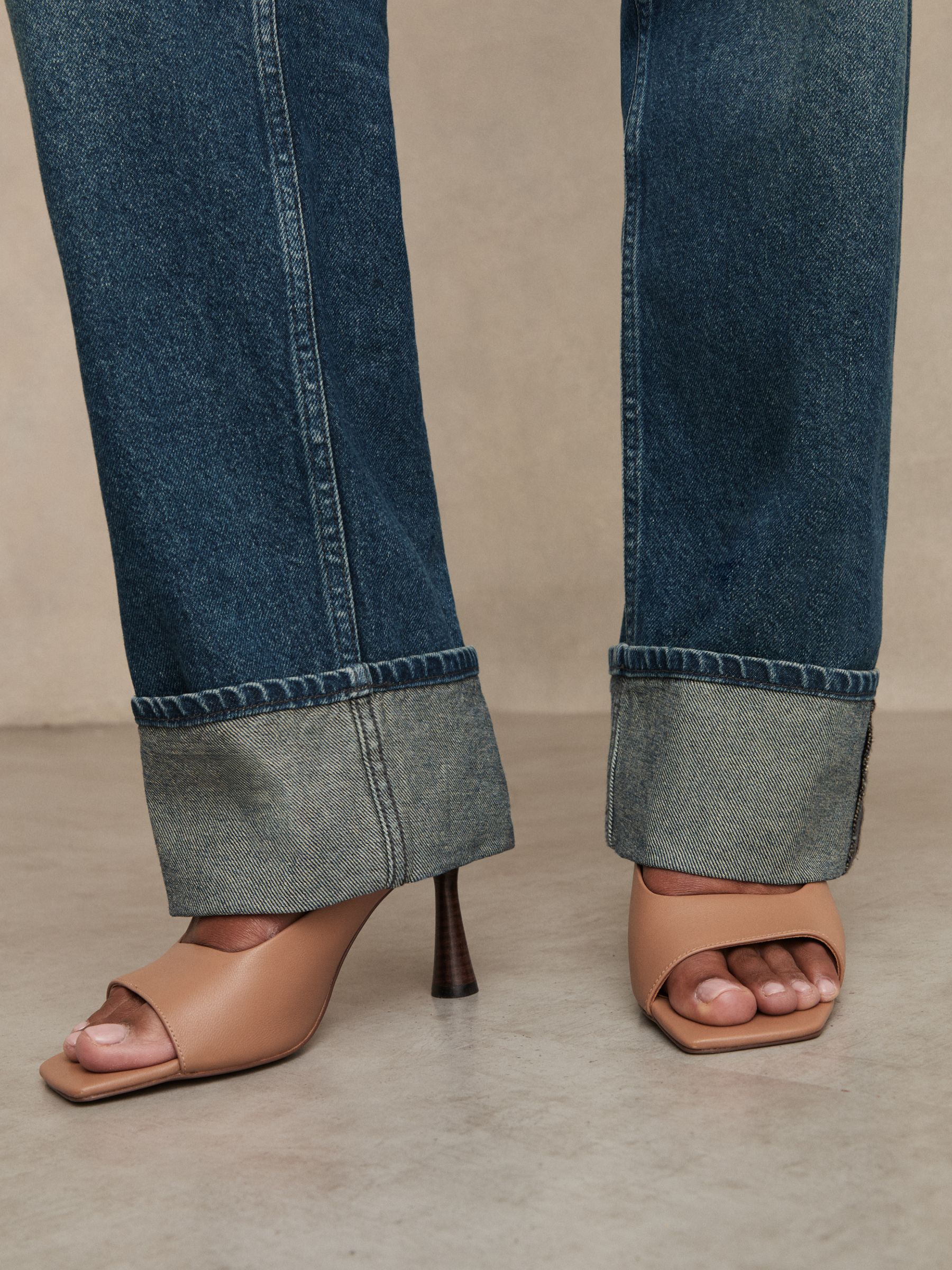 Straight-Leg Turn-Up Jeans in Mid Blue - Image 4 of 7