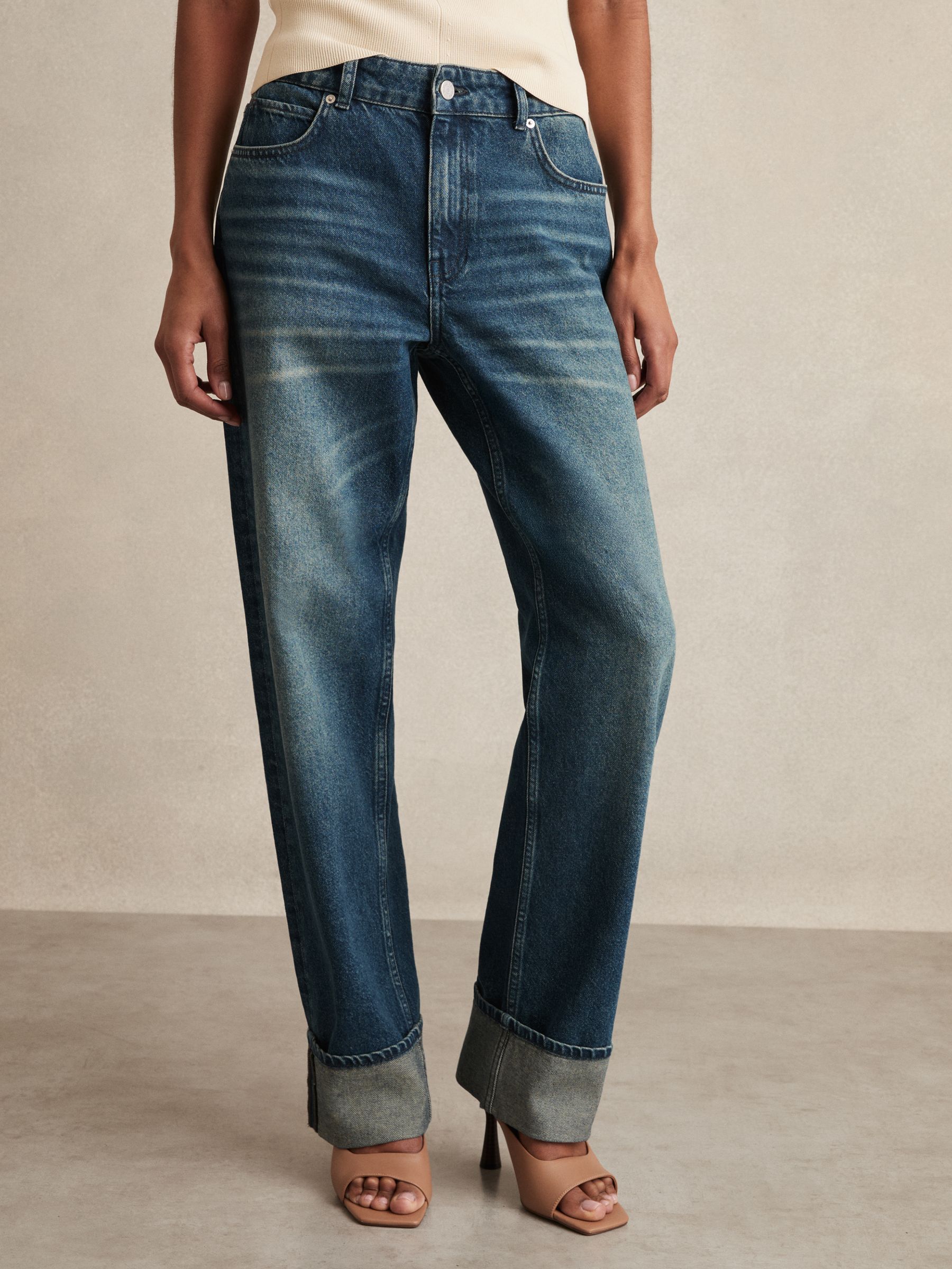 Straight-Leg Turn-Up Jeans in Mid Blue - Image 5 of 7