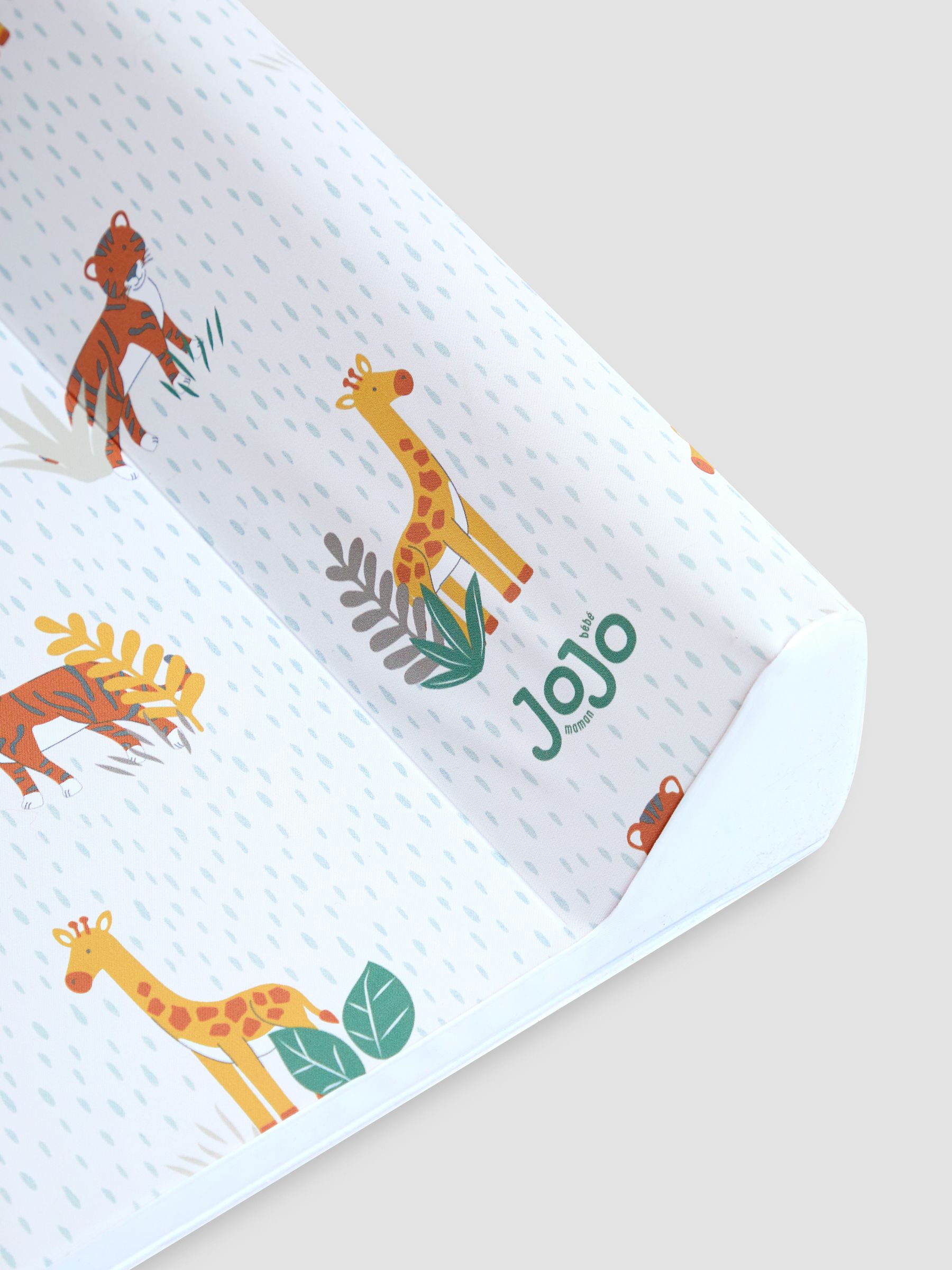 Bold Safari Side Support Changing Mat - Image 5 of 5