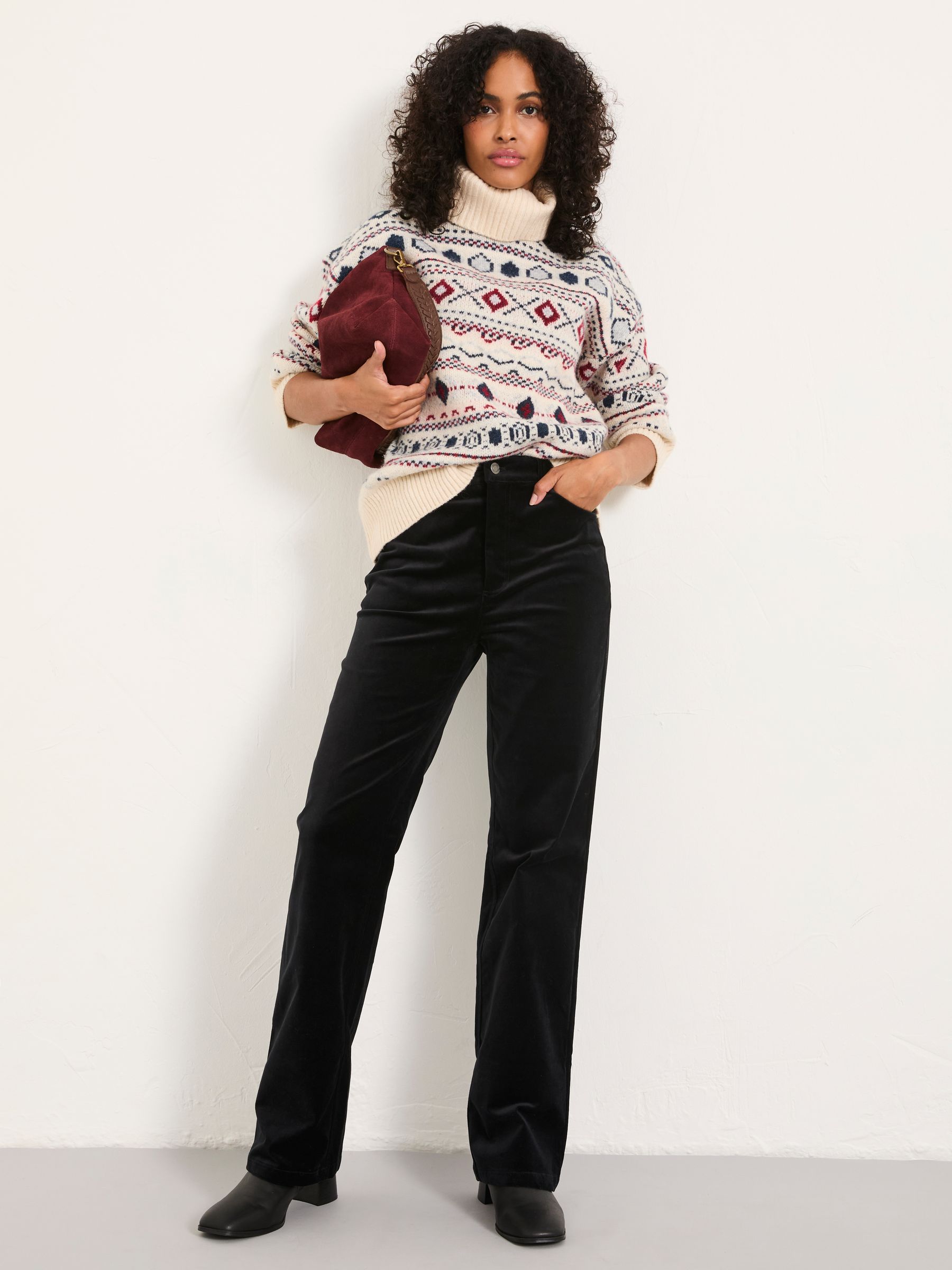 Elise Black Wide Leg Velvet Trouser - Image 3 of 5