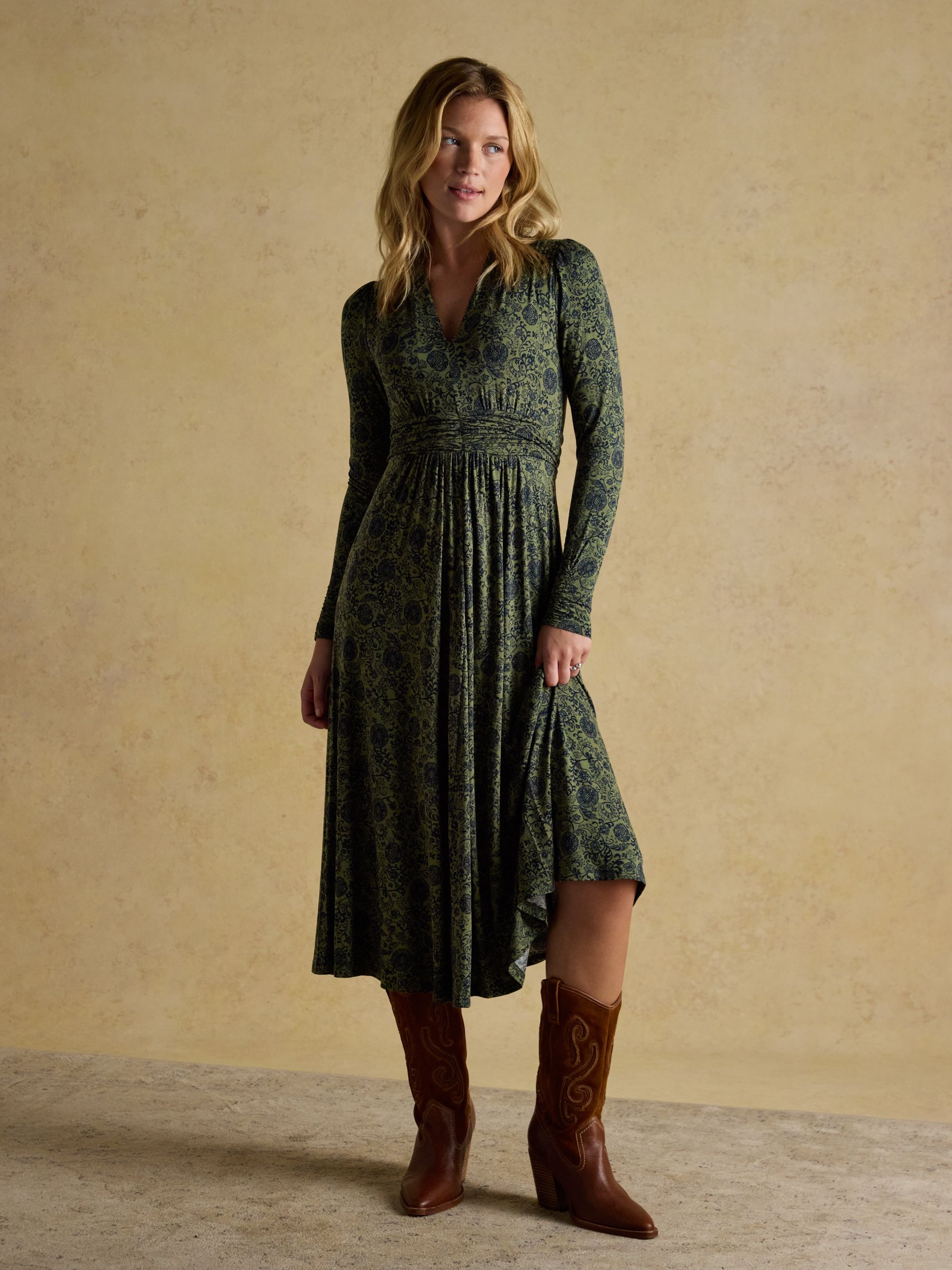 Mina Khaki Green Jersey Ruched Waist Long Sleeve V-Neck Midi Dress - Image 4 of 7