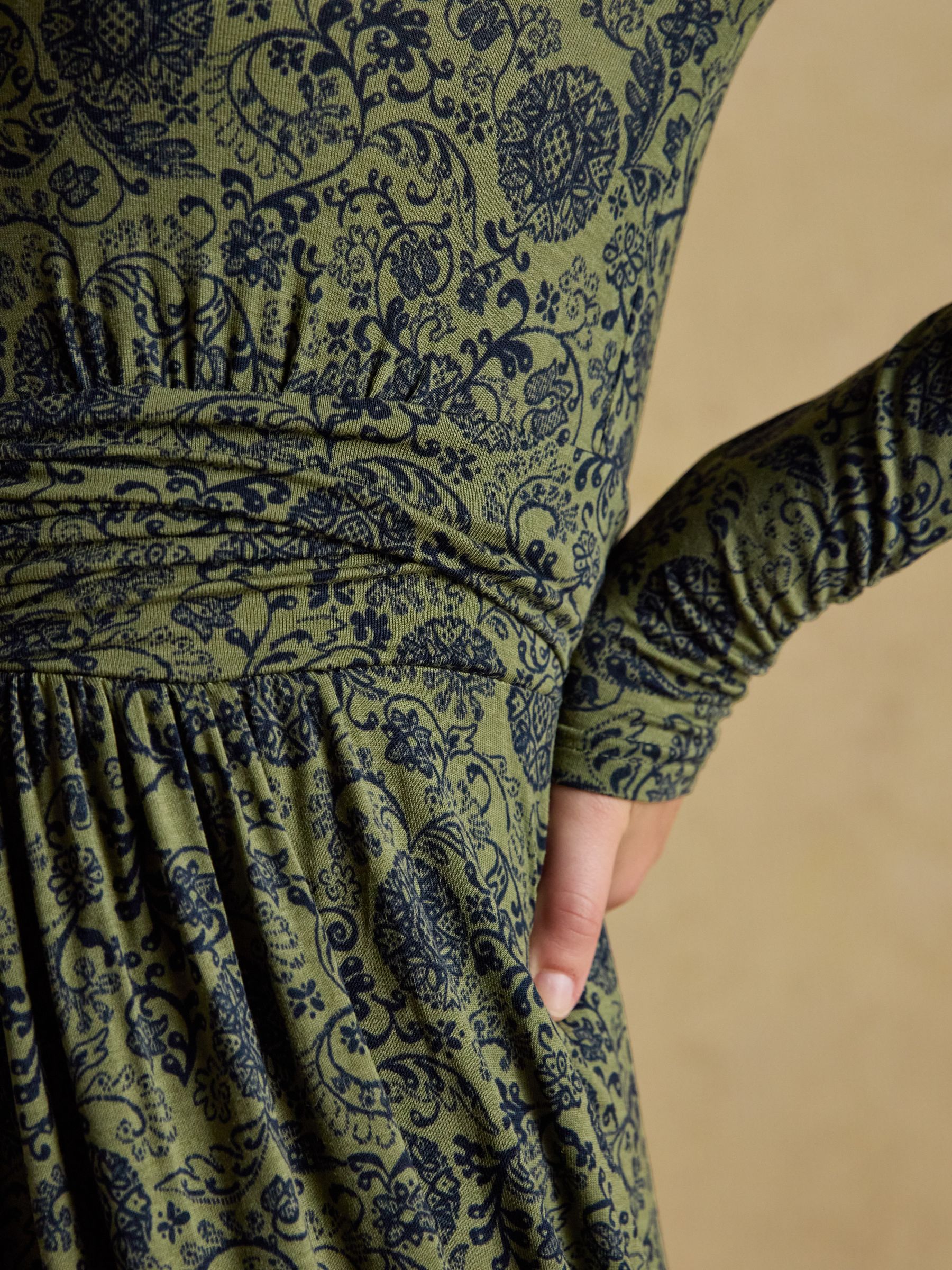 Mina Khaki Green Jersey Ruched Waist Long Sleeve V-Neck Midi Dress - Image 5 of 7