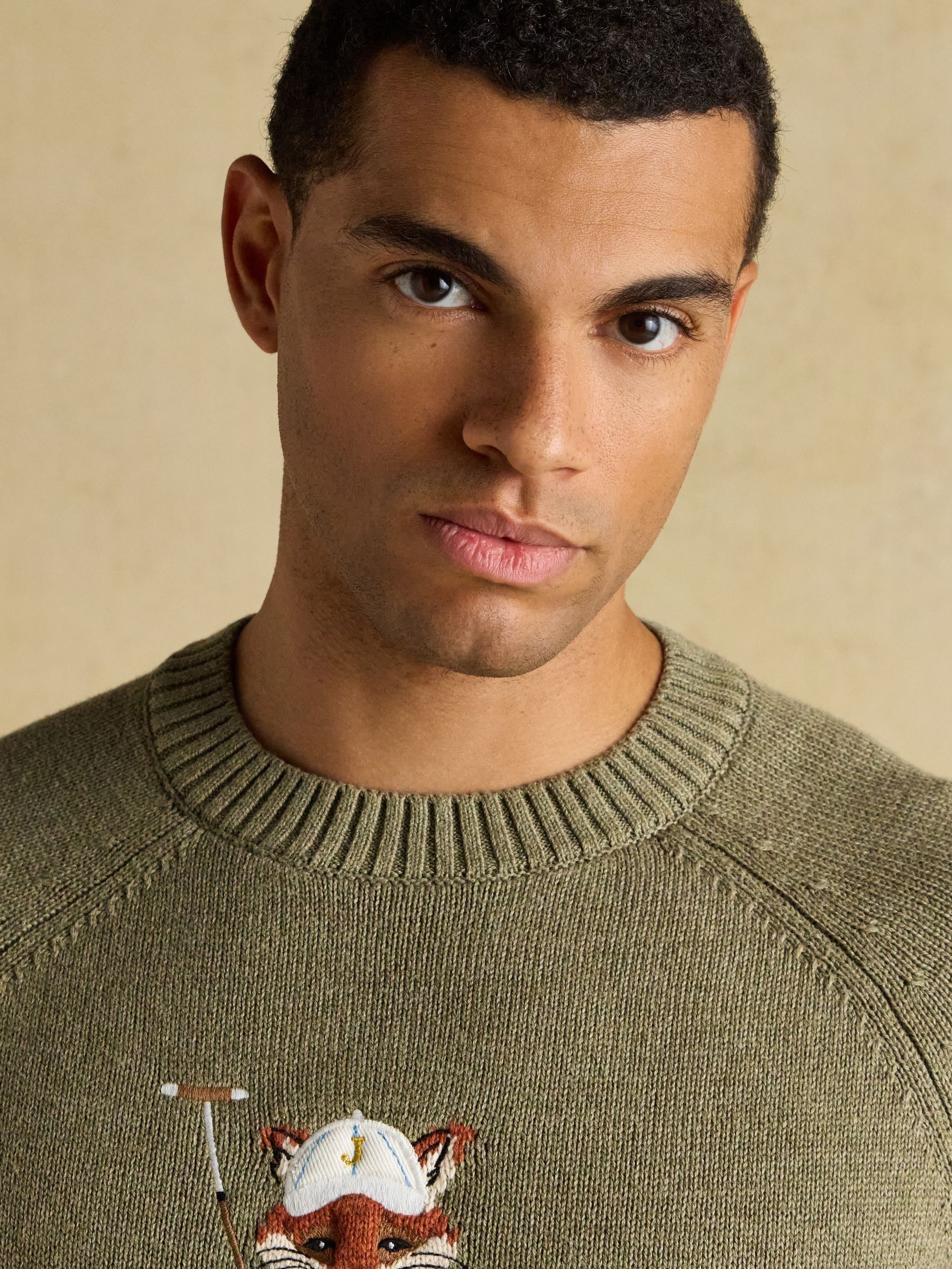 4x4 Intarsia Khaki Green Crew Neck Knitted Jumper - Image 4 of 7