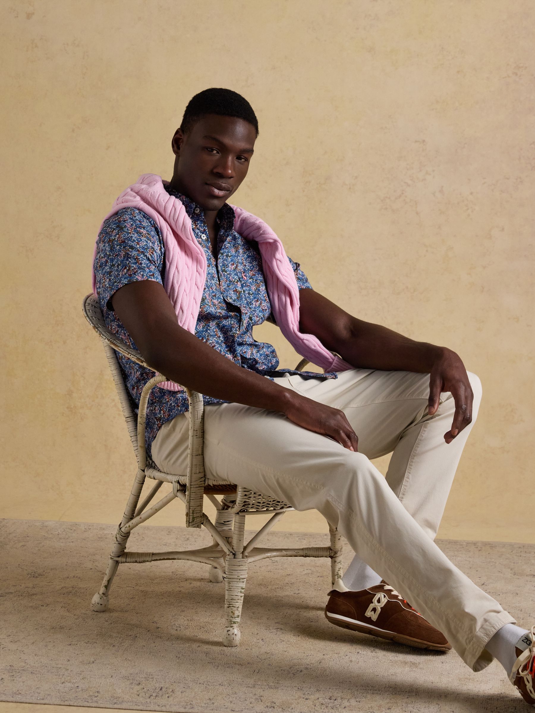 Navy Floral Short Sleeve Classic Fit Shirt - Image 4 of 9