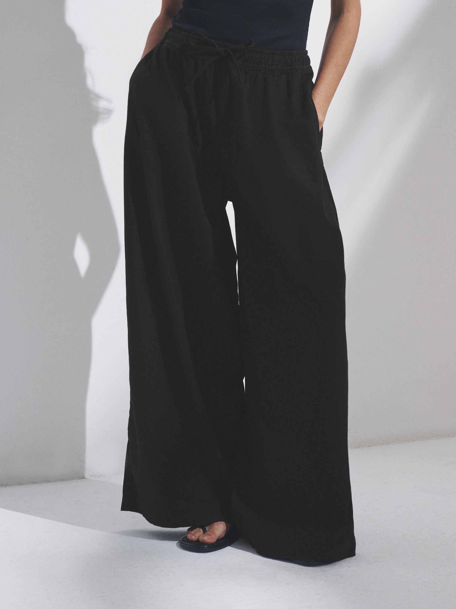 Indigo Blue/Black 2 Pack Pull On Wide Leg Lightweight Jeans - Image 3 of 8