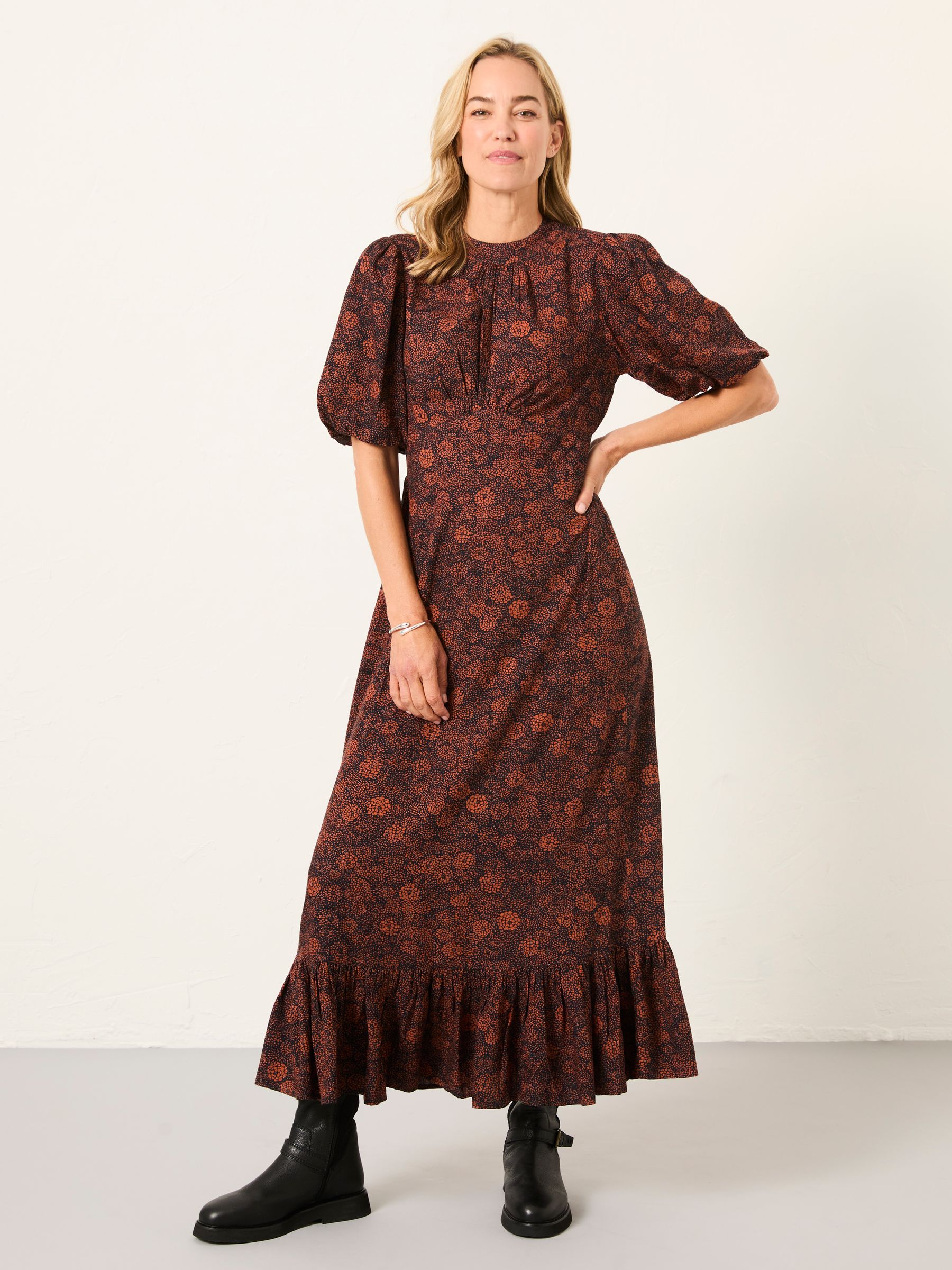 Mila Black Circle Floral Regular Midi Dress - Image 2 of 7 Mila Black Circle Floral Regular Midi Dress - Image 2 of 7