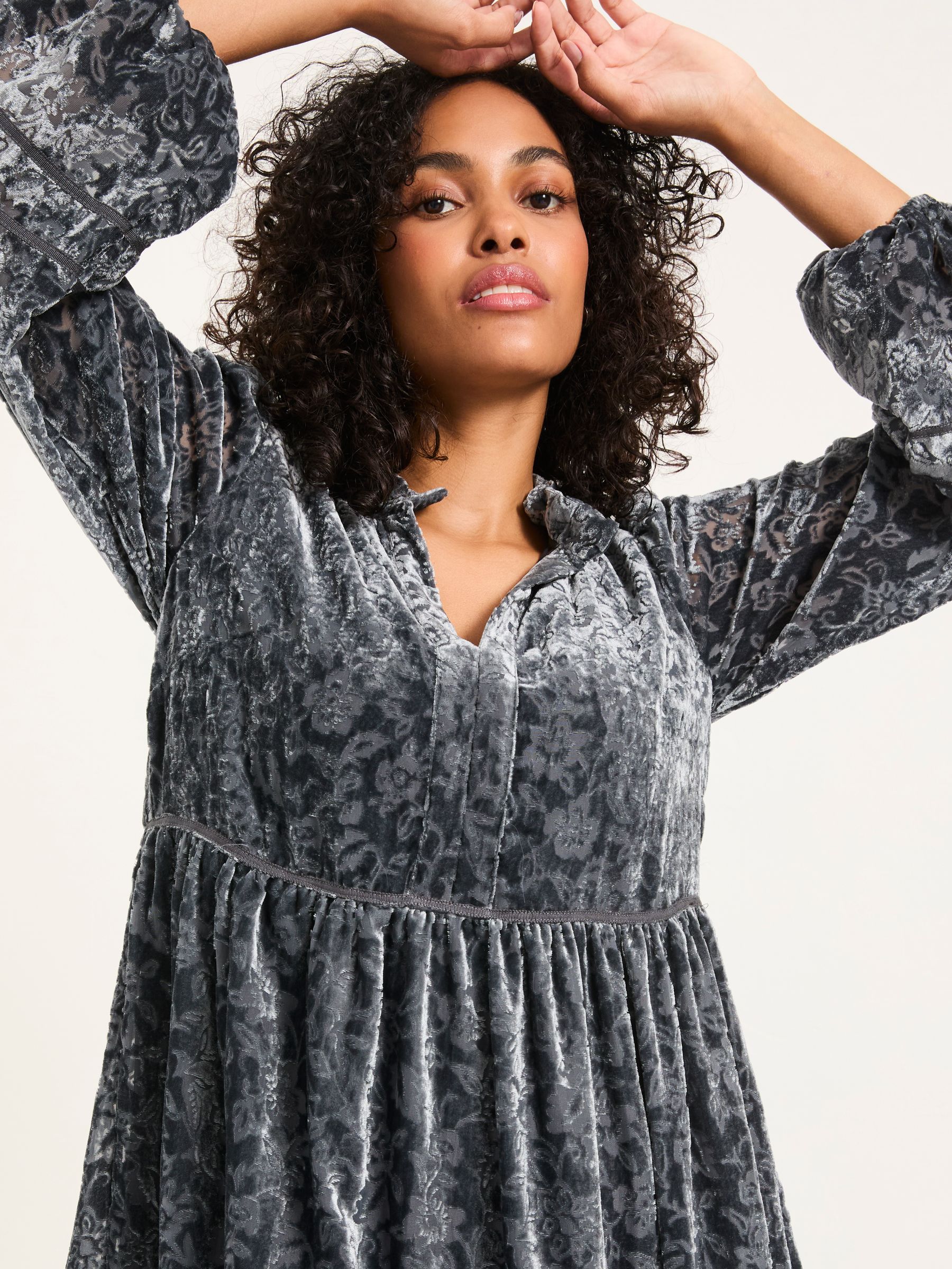 Riley Dark Grey Regular Devore Dress - Image 4 of 6