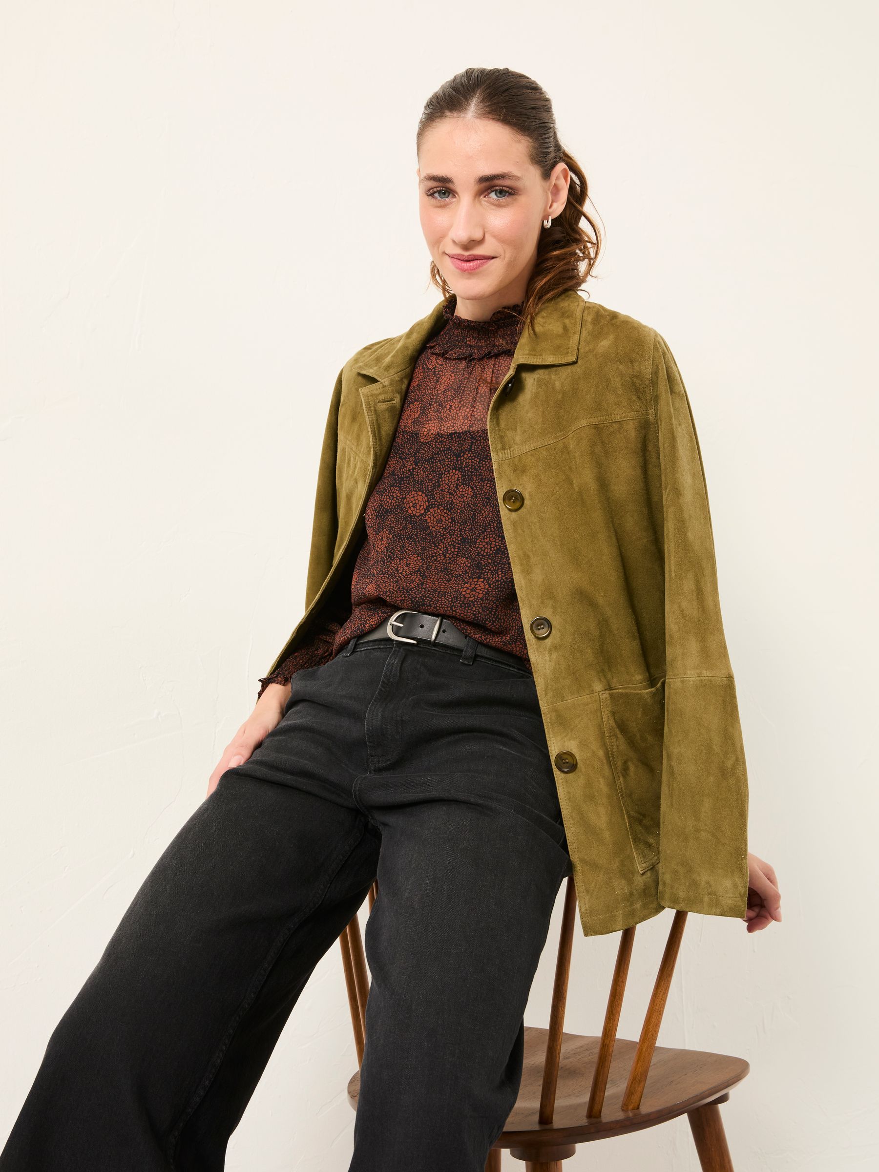 Jaclyn Black Circle Floral Blouse - Image 5 of 6