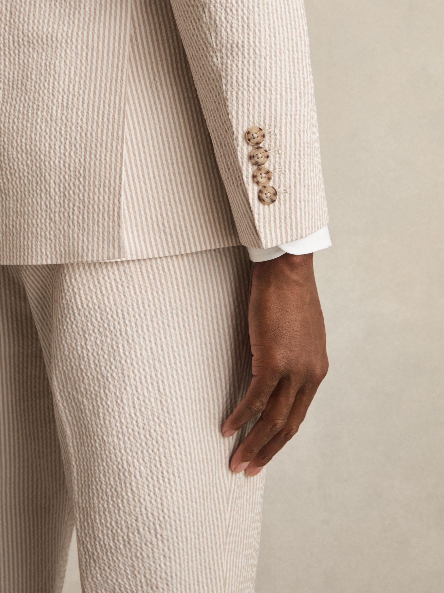 Seersucker Single-Breasted Suit Blazer Slim-Fit in Oatmeal/White - Image 6 of 8