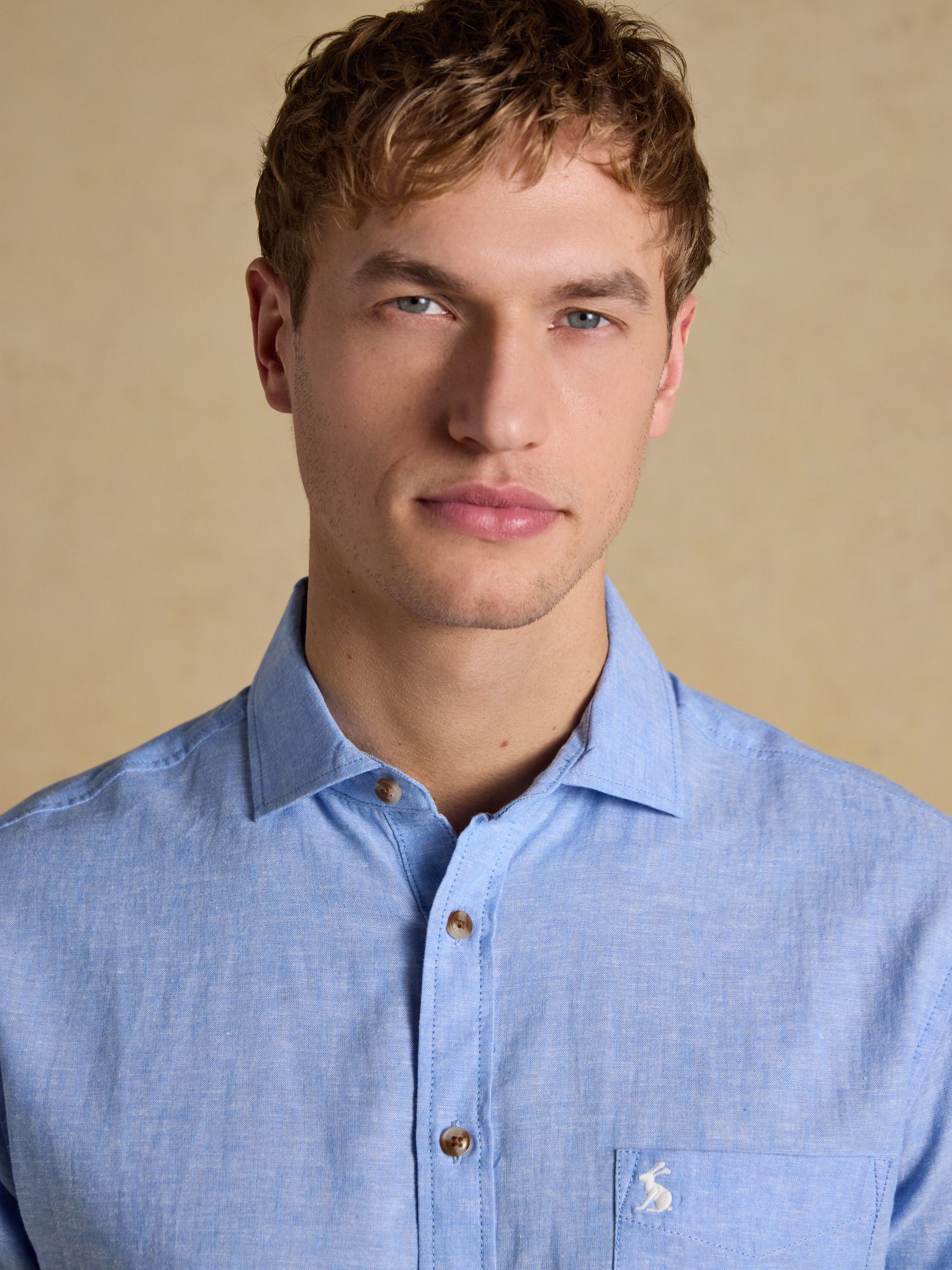 Light Blue Linen Blend Short Sleeve Shirt - Image 4 of 8