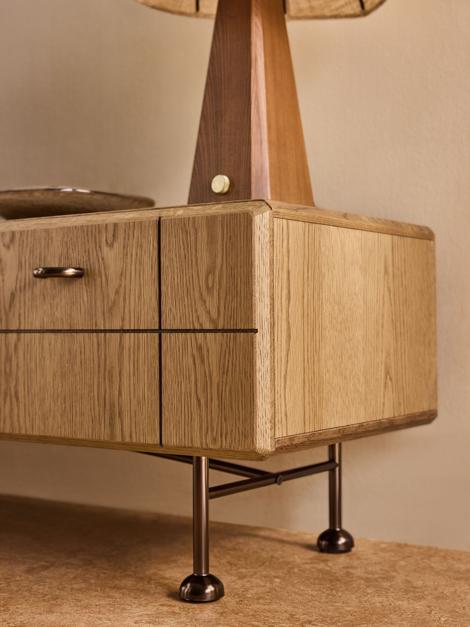 Corin Up to 55 Inch Wide TV Unit in Oak - Image 3 of 8