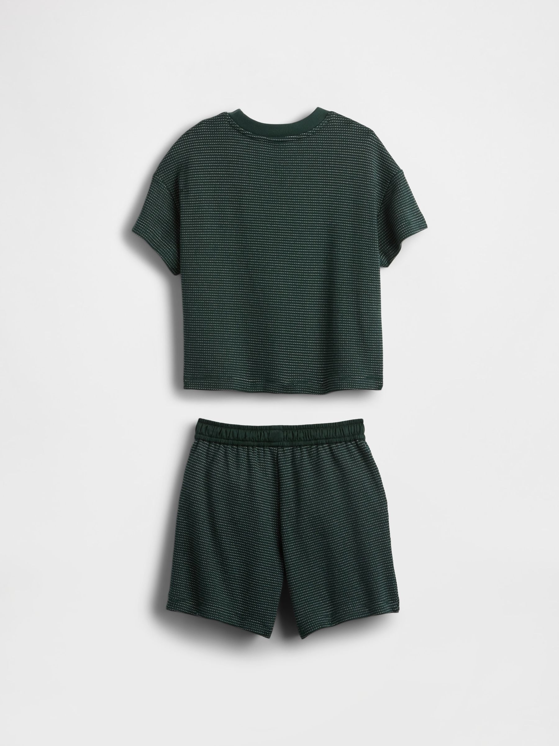 Green Brannan Bear Textured T-Shirt & Shorts Outfit Set (6mths-5yrs) - Image 3 of 4