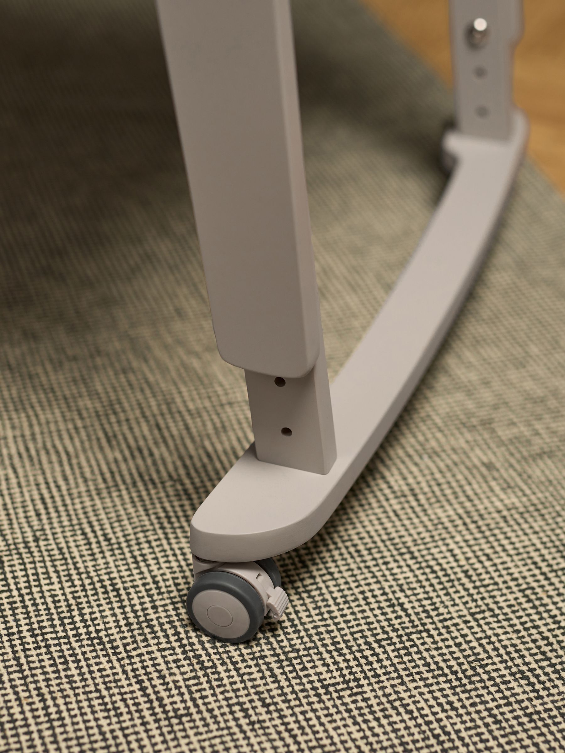 Snuz Oslo SnuzPod Studio Bedside Crib - Image 7 of 8