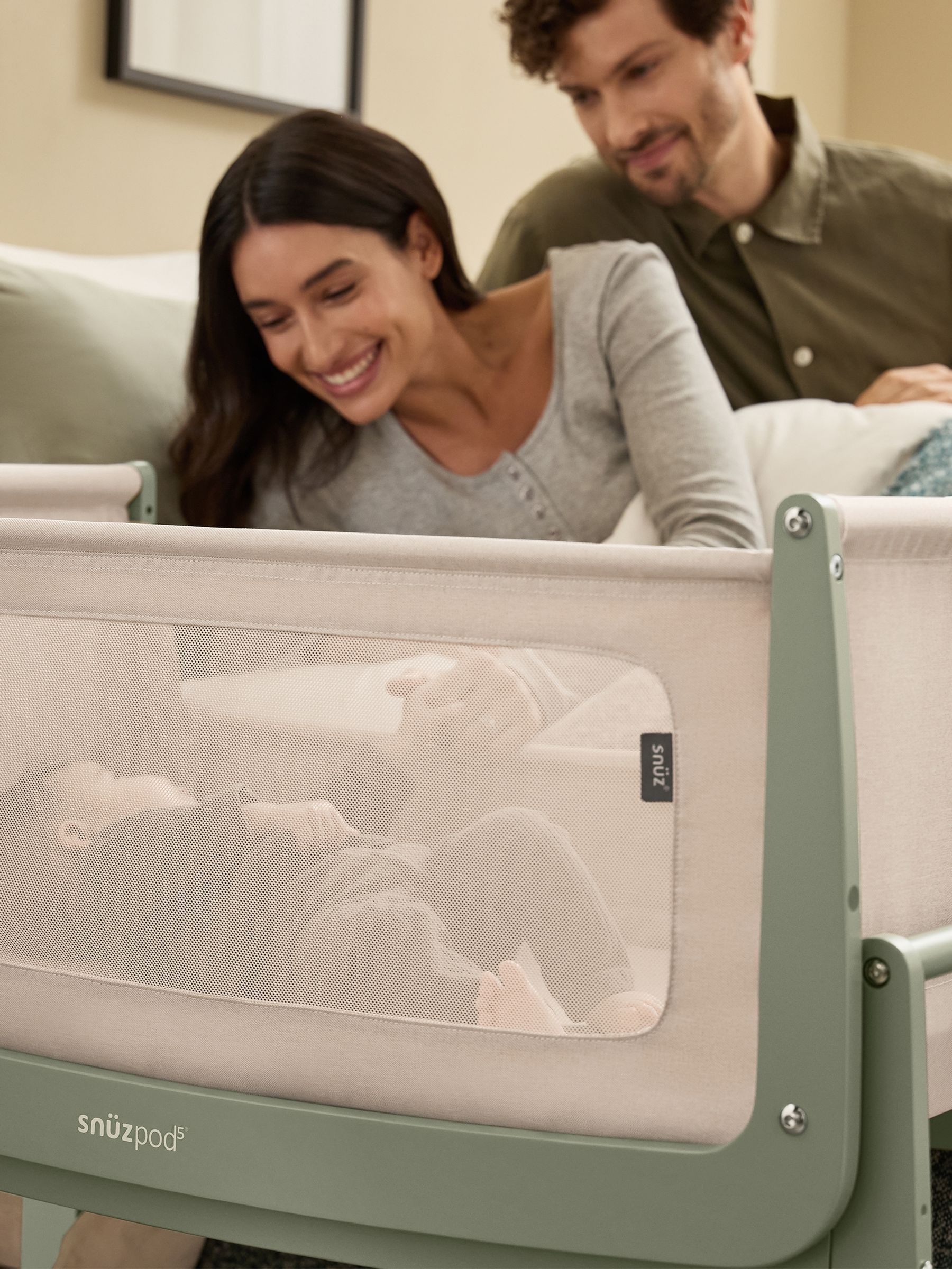 Snuz Sage SnuzPod 5 Bedside Crib - Image 2 of 8