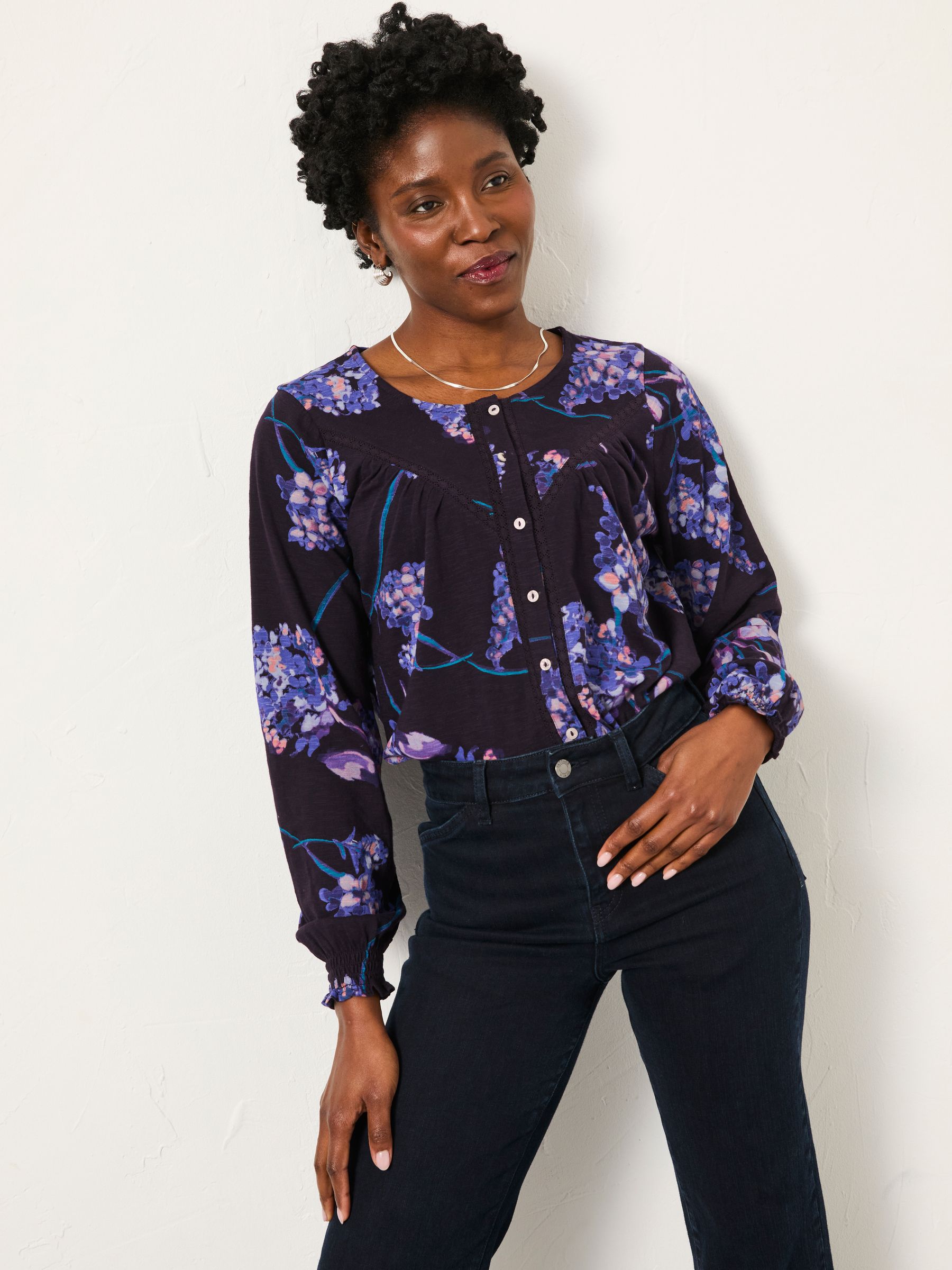 Wren Print Round Neck Top