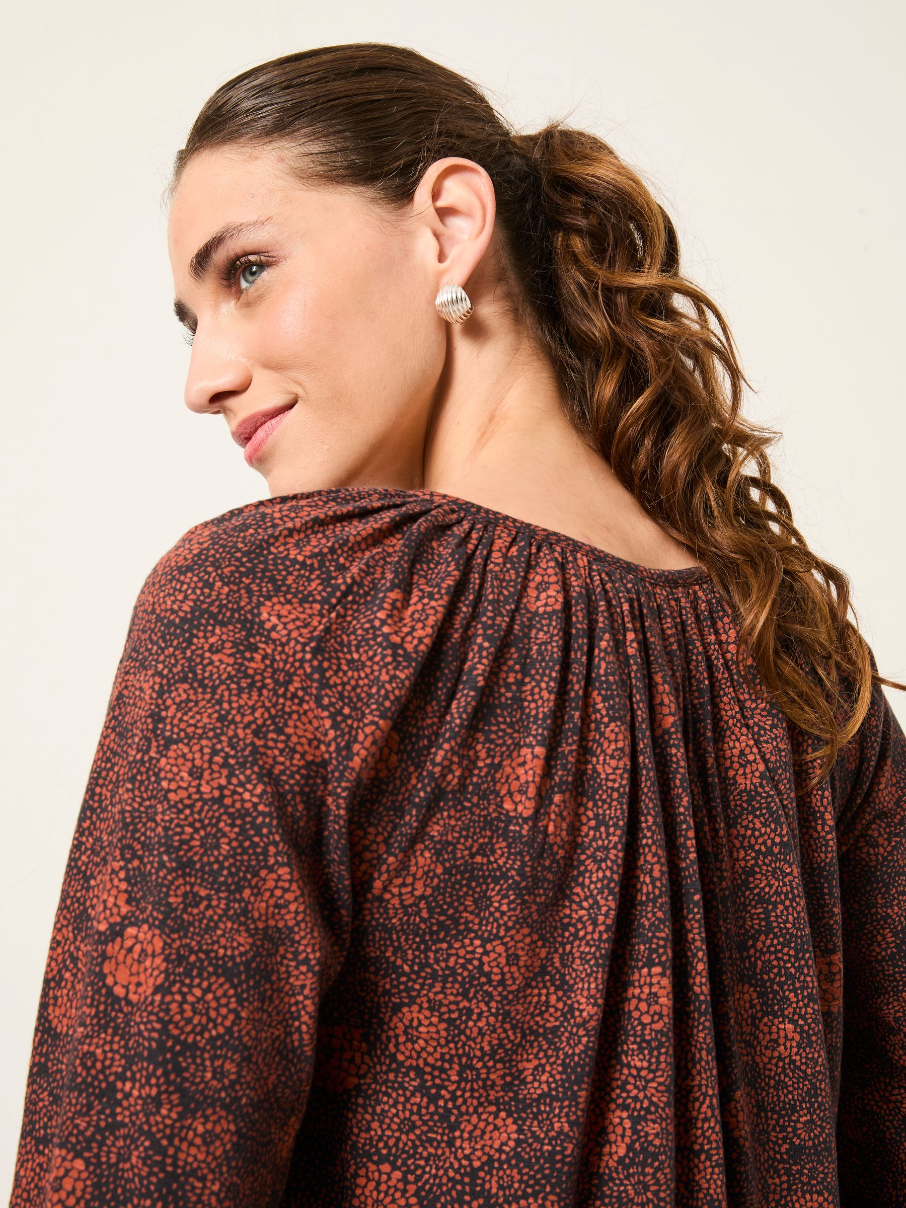 Lily Black Circle Floral Lily Circle Floral Top - Image 4 of 6