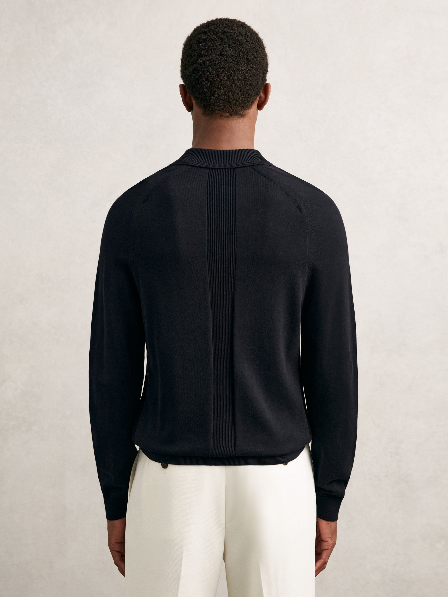 Polo en coton à patte de boutonnage dissimulée, bleu marine - Image 5 de 6