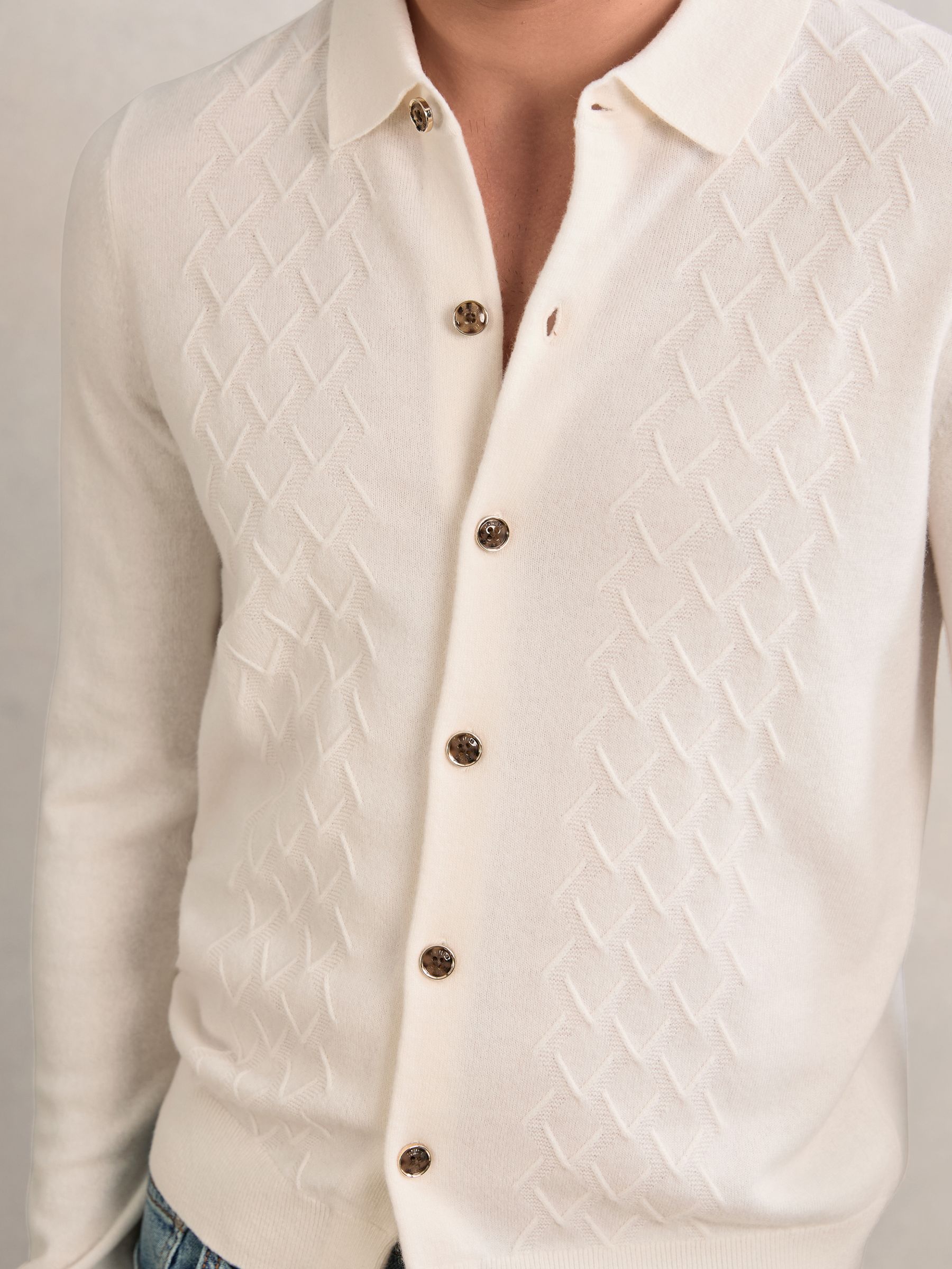 Wool V-Stitch Button-Through Cardigan in Off White - Image 3 of 5