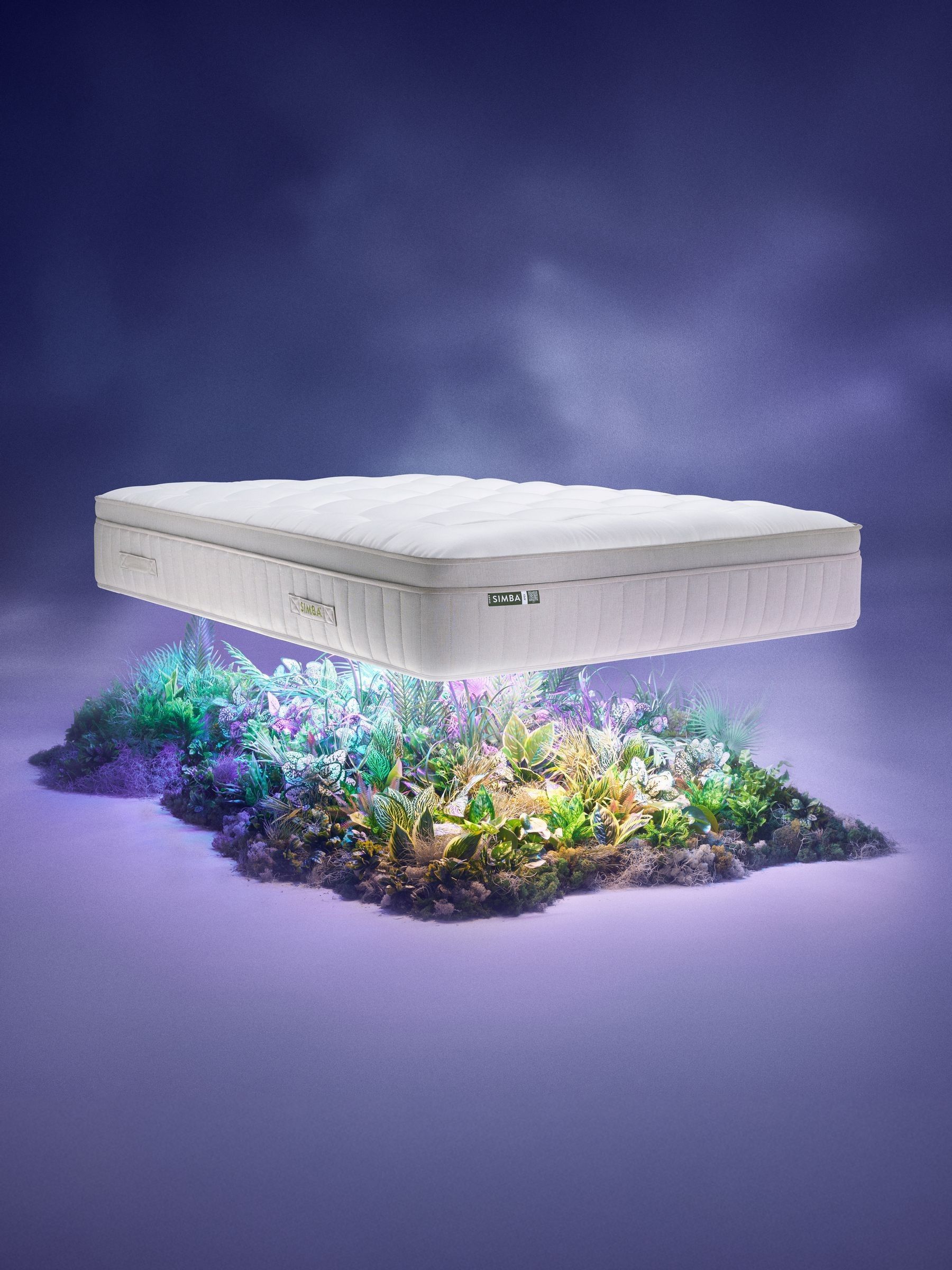 Simba White Earth Apex White Mattress - Image 2 of 6