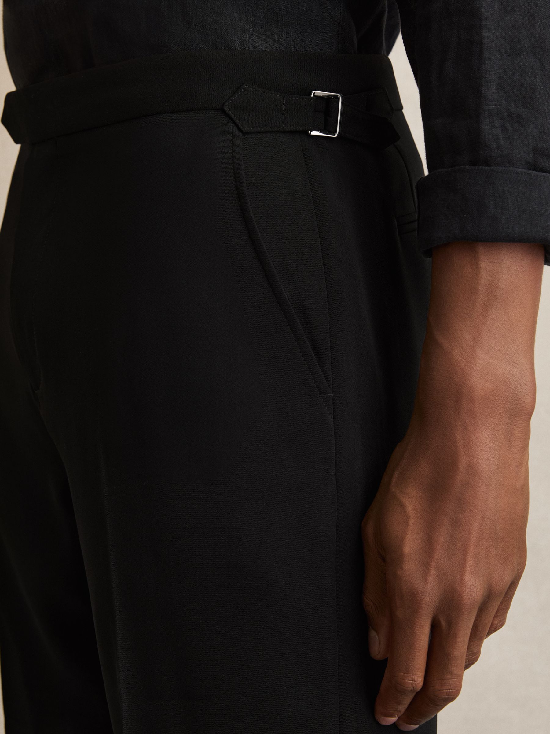 Side-Adjuster Tailored Shorts in Black - Image 3 of 6