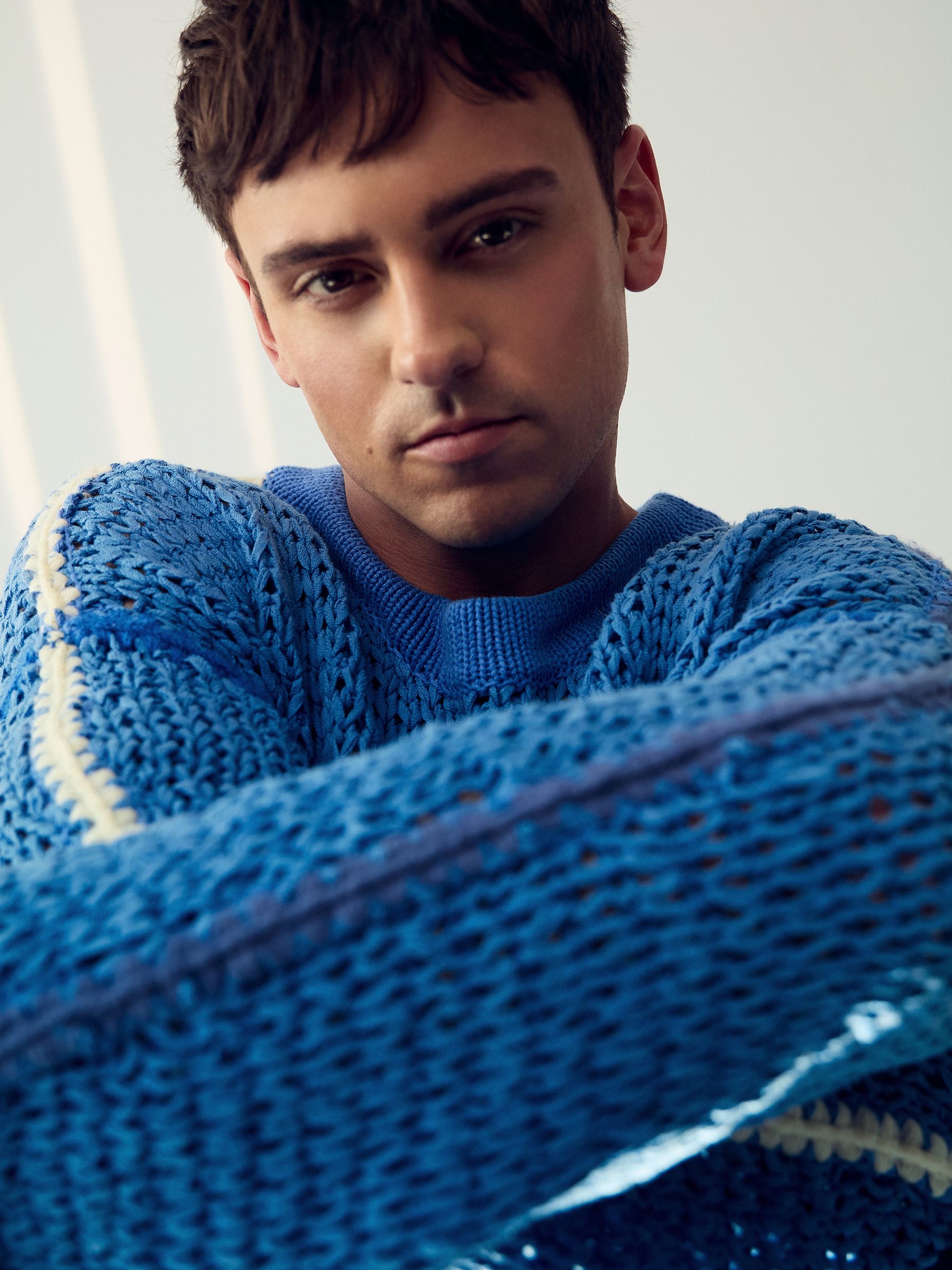 Reiss | Tom Daley Chunky Knit Jumper in Soft Blue - Image 5 of 6