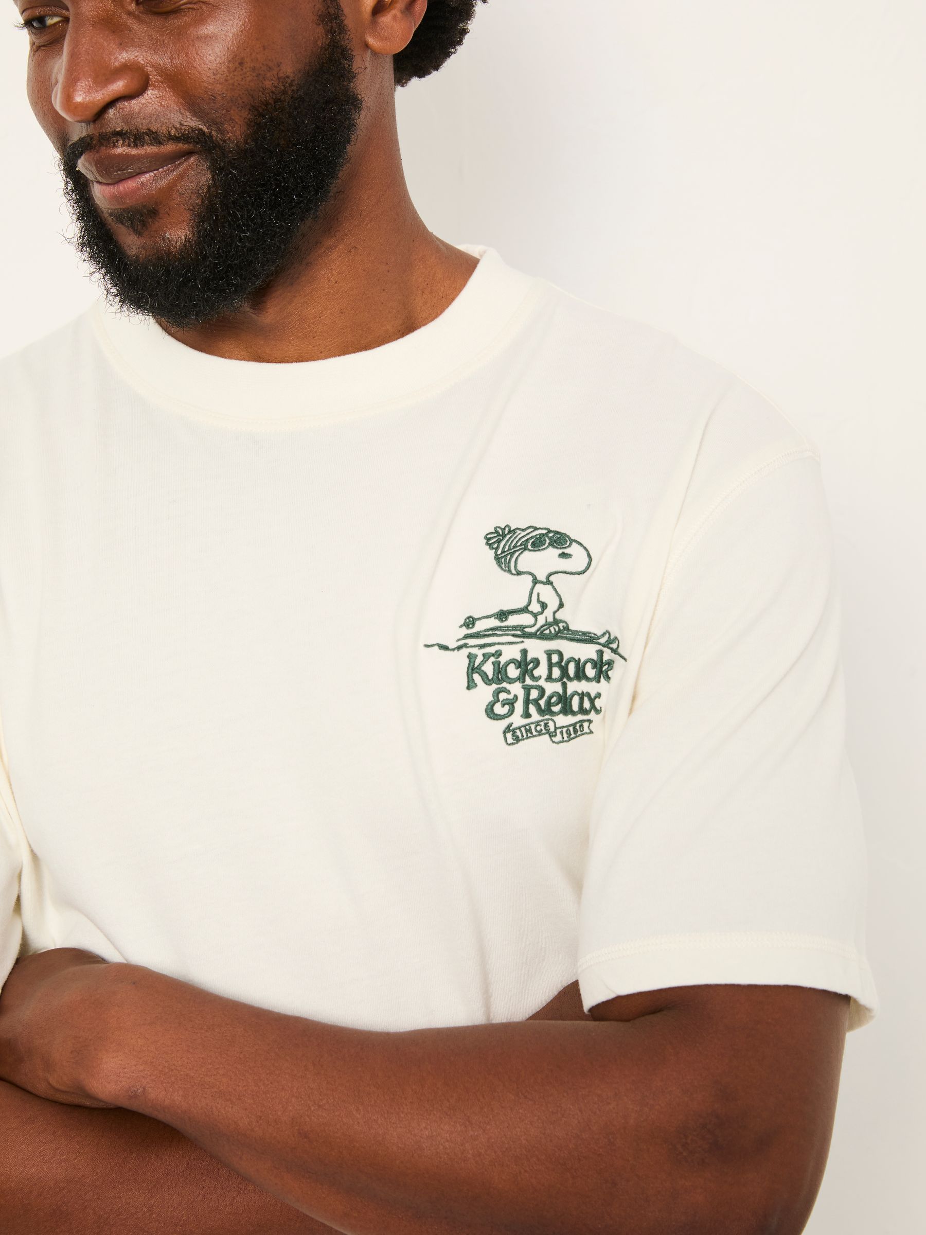 White Snoopy Peanuts Tshirt - Image 4 of 7