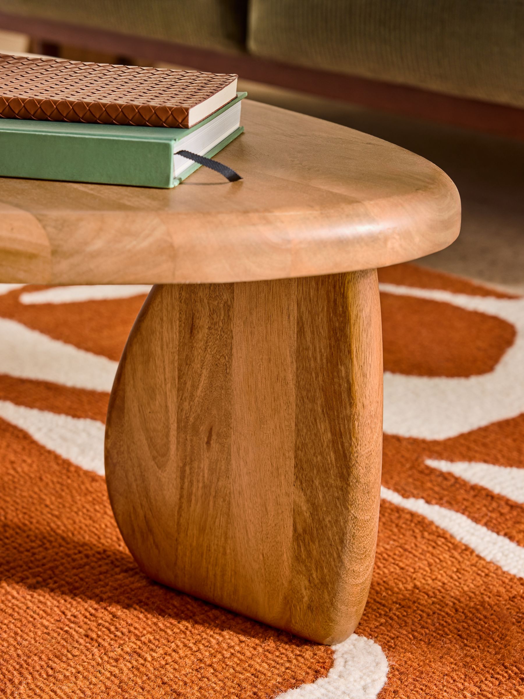 Dory Shaped Coffee Table in Mid Tone Mango Wood - Image 3 of 5