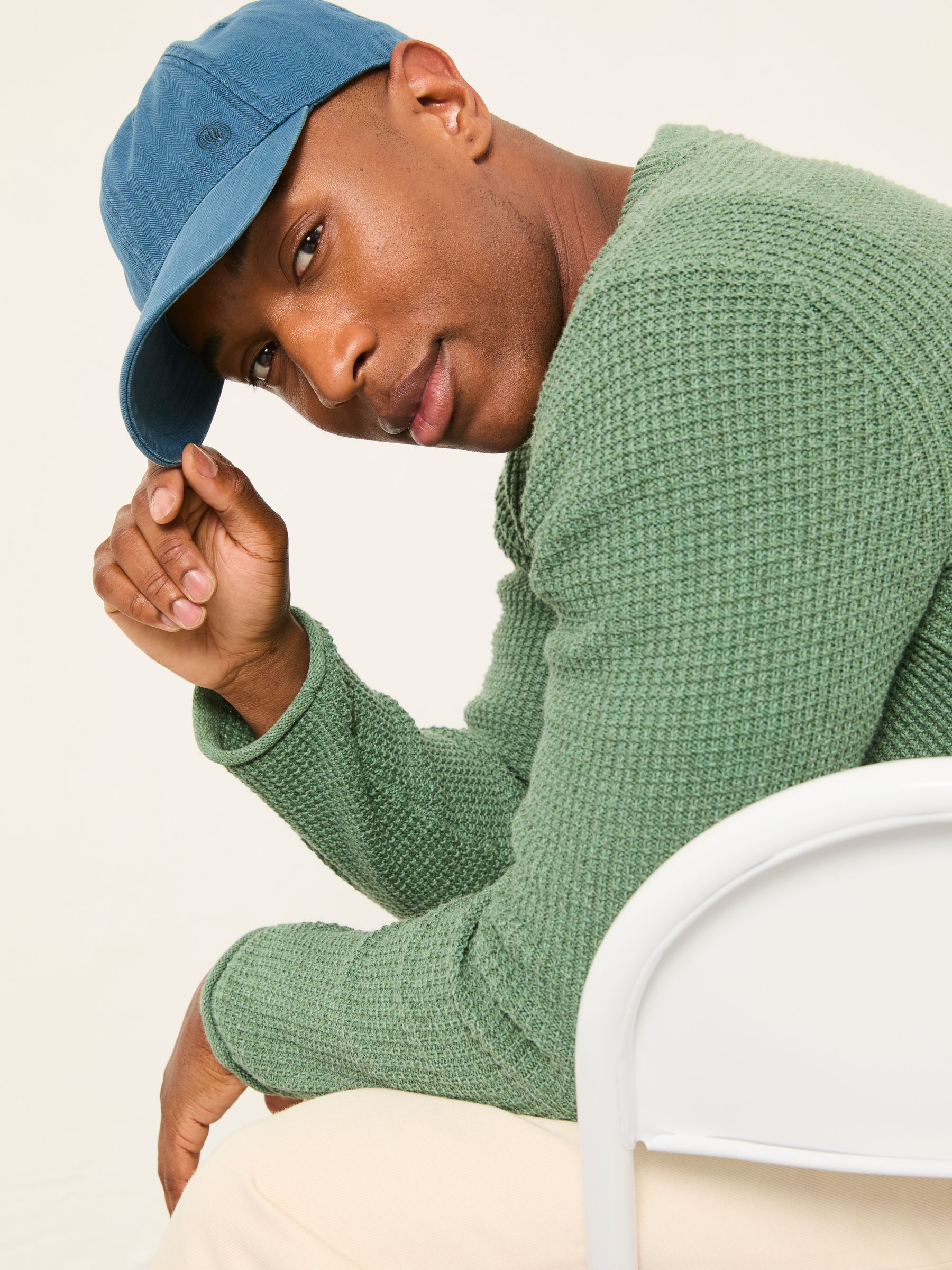 Penrith Green Crew Neck Knitted Jumper - Image 4 of 6