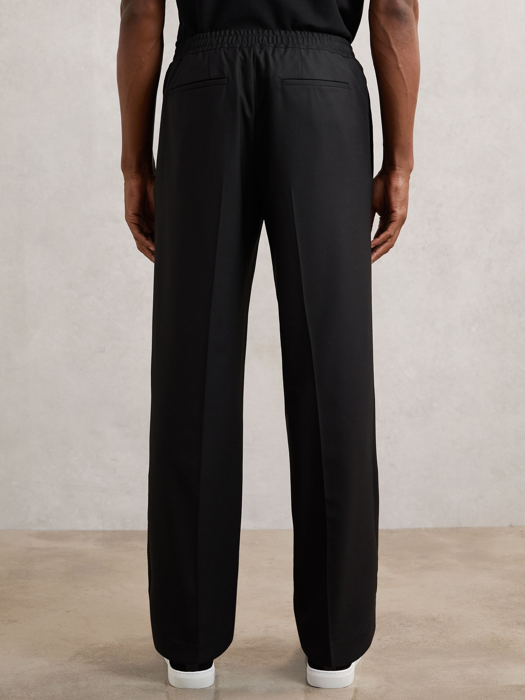 Wide Leg Pleated Drawstring Trousers in Black - Image 5 of 6