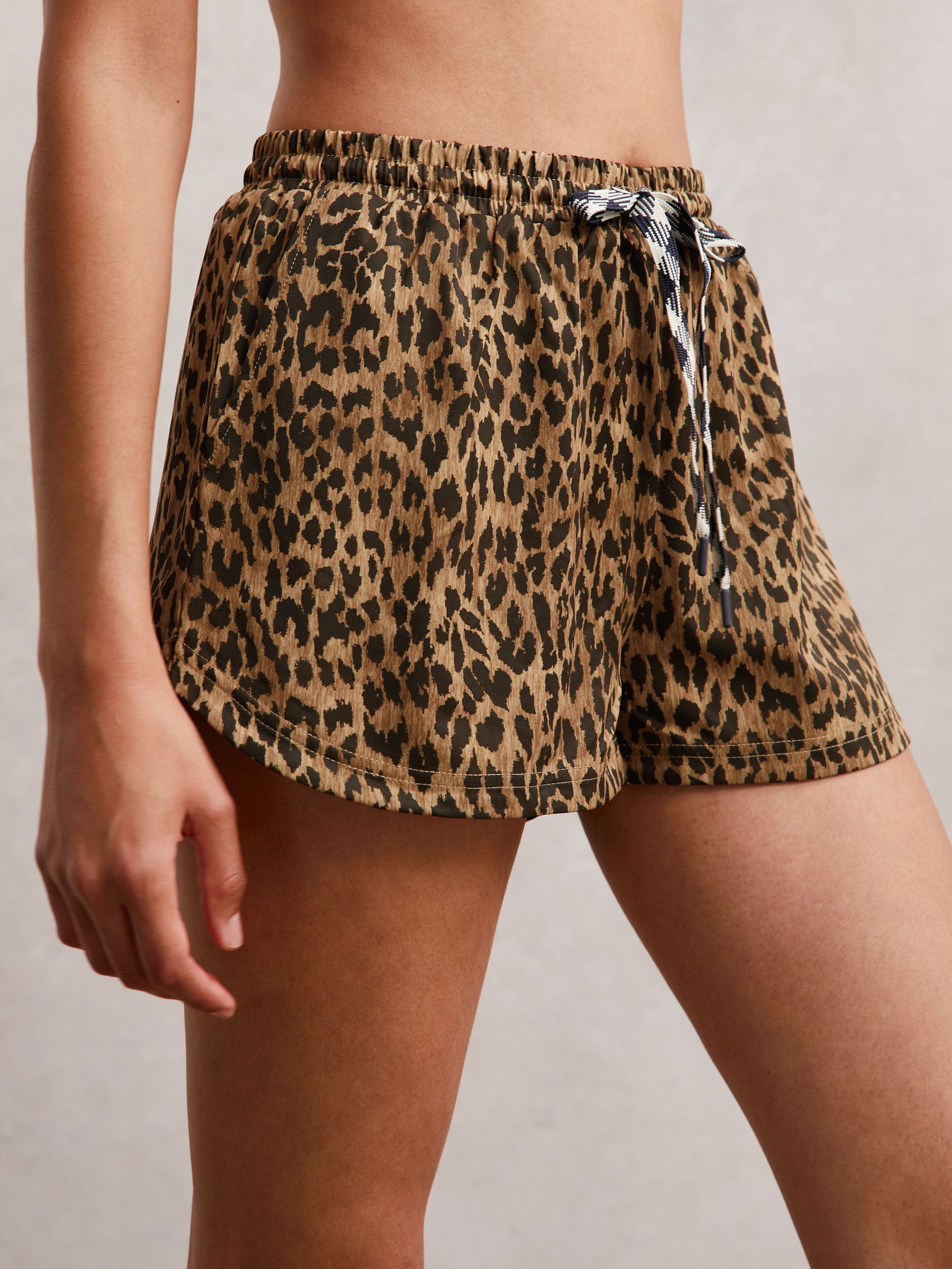 Shorts in Brown Print - Image 3 of 5