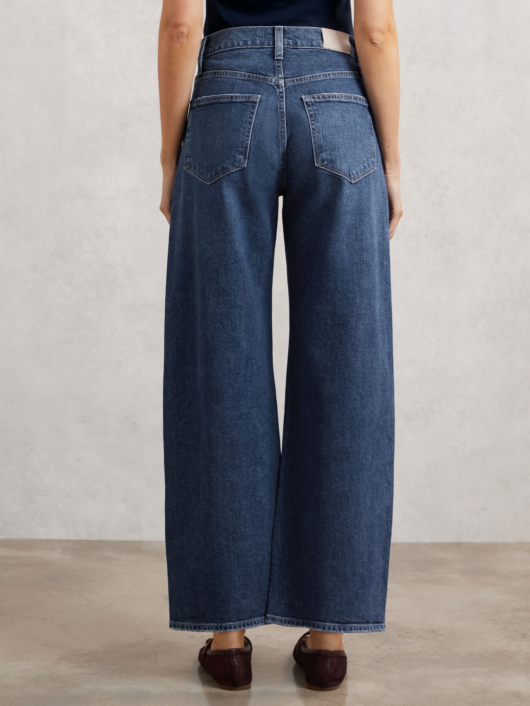 Paige Arellia Ankle Jeans in Mid Blue - Image 4 of 5