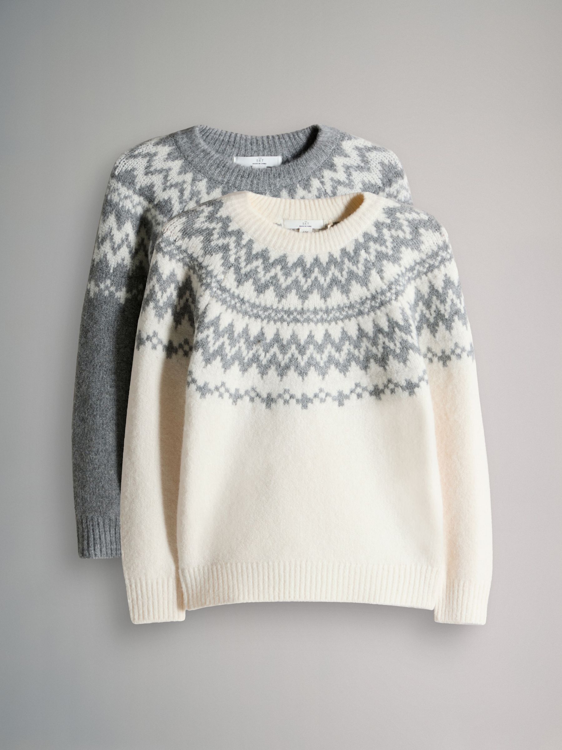 2 Pack Unisex Kids Family Fairisle Knit Jumpers - Image 2 of 10
