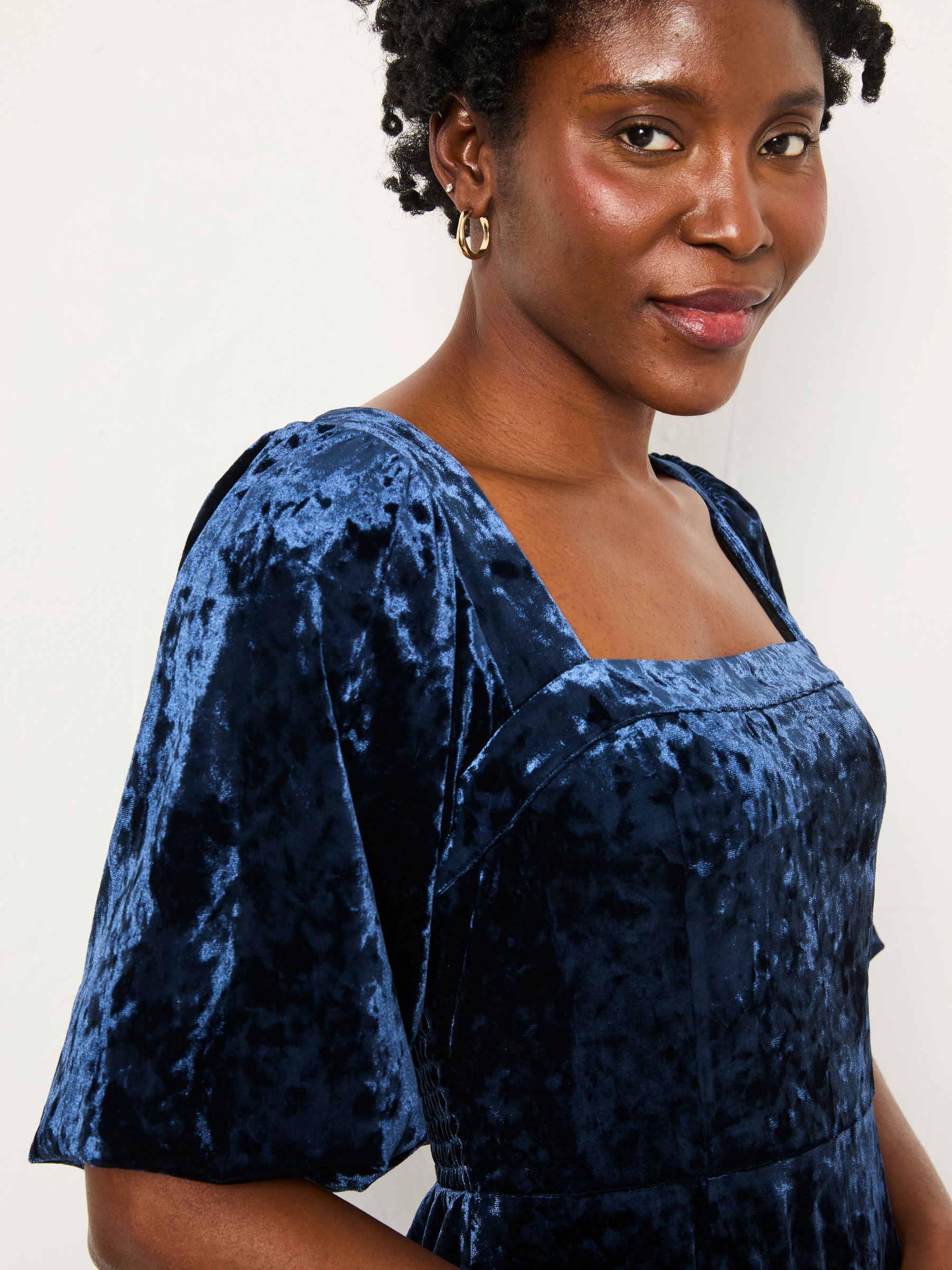 Isla Indigo Blue Regular Velvet Midi Dress - Image 3 of 6