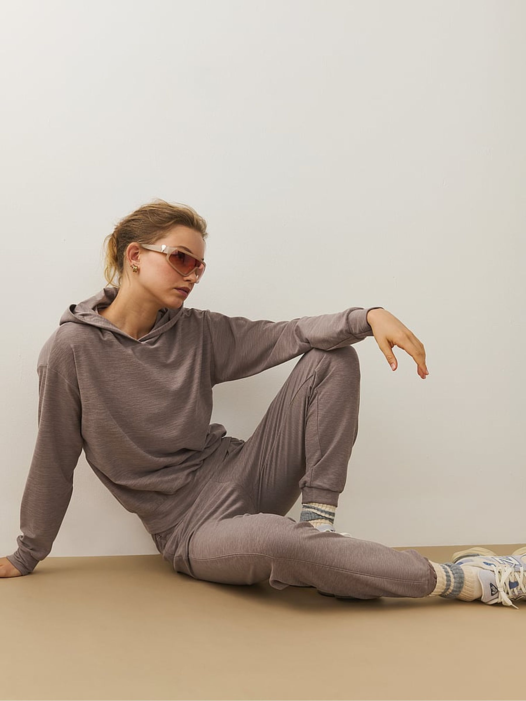 Candlelight Rose Pink VSX LUXMarl™ Hoodie - Image 3 of 3