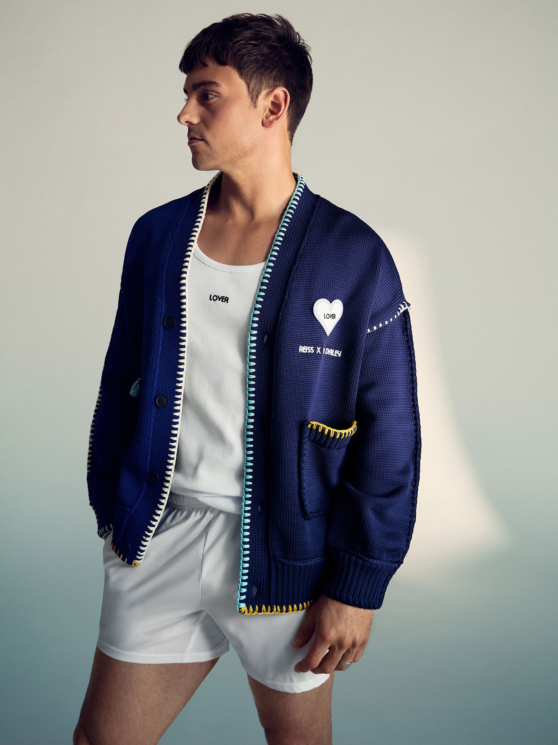 Reiss | Tom Daley Lover Knit Cardigan in Navy Blue - Image 3 of 5