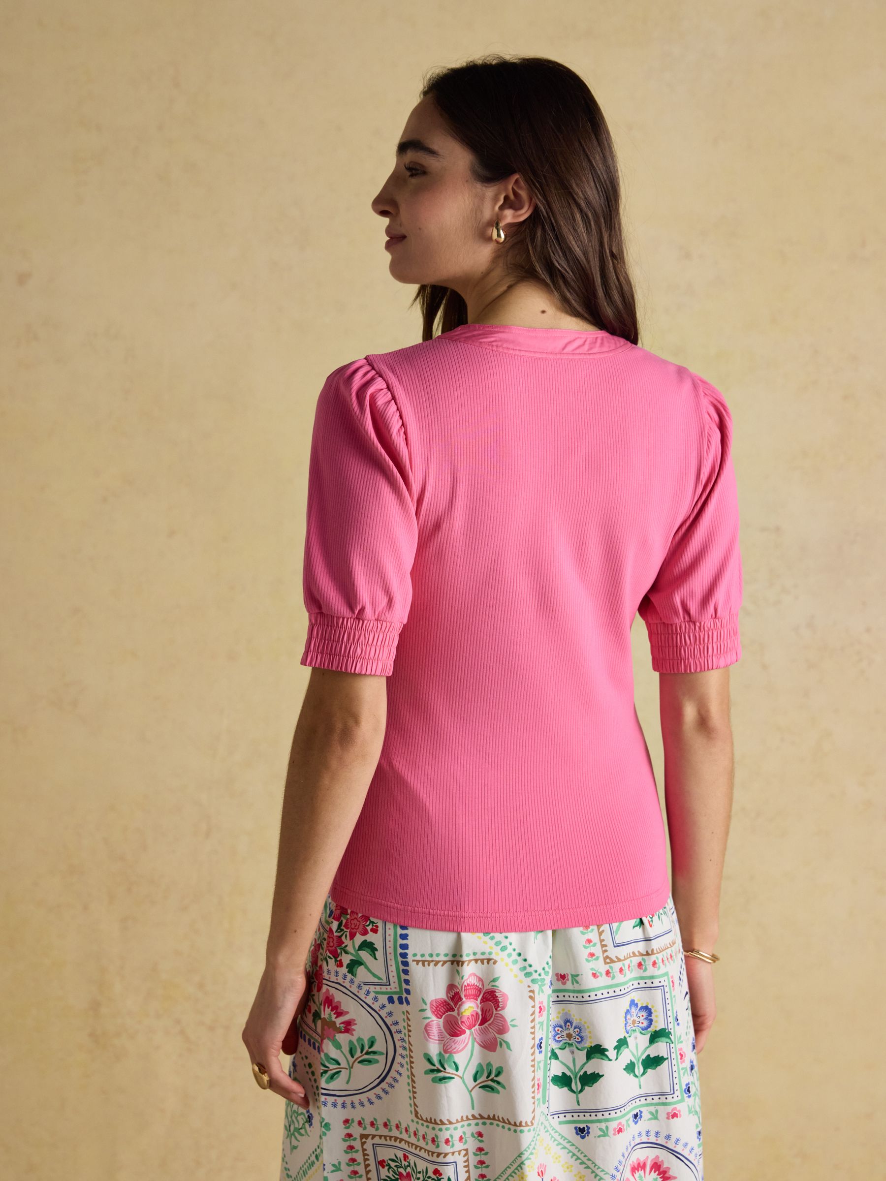 Tabitha Pink Ribbed V Neck Top With Puff Sleeves - Image 2 of 8