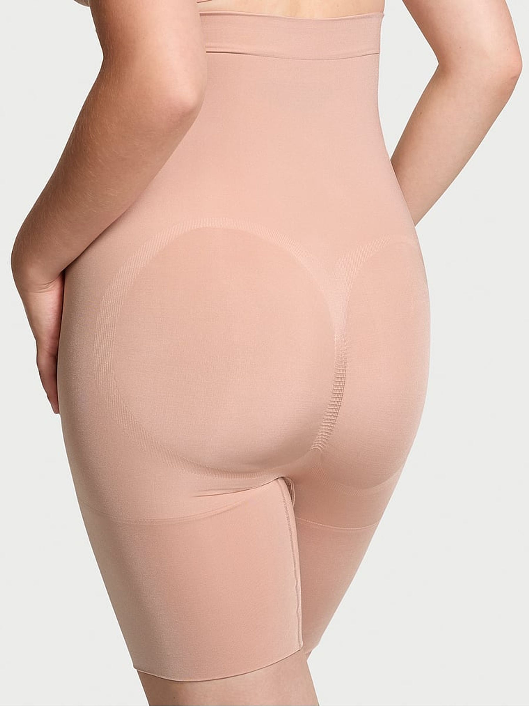 Macaron Nude Seamless Shaping™ Knickers - Image 2 of 6