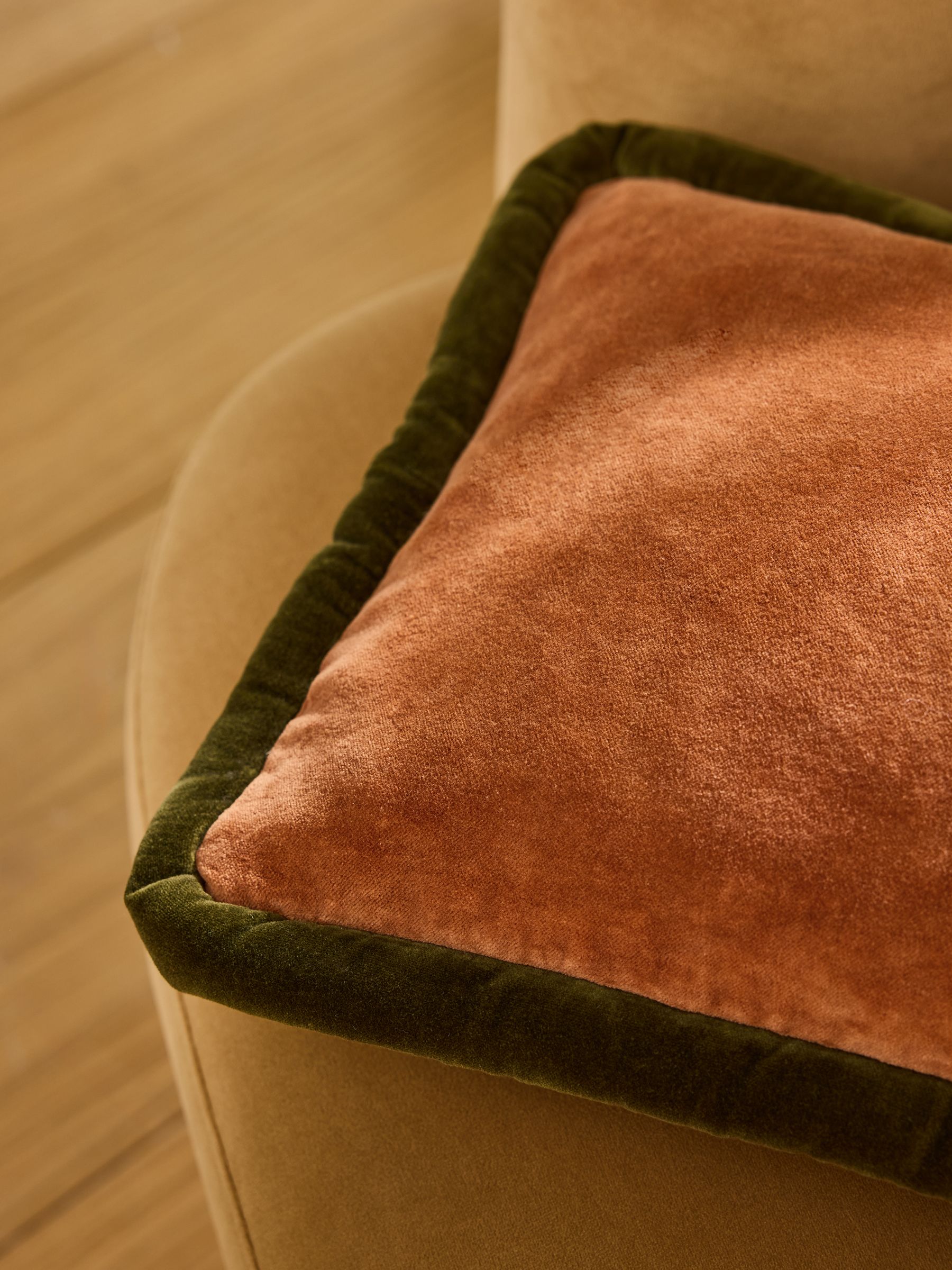 Caramel/Rust Huxley Cotton Velvet Jumbo Pipe Cushion - Image 4 of 4