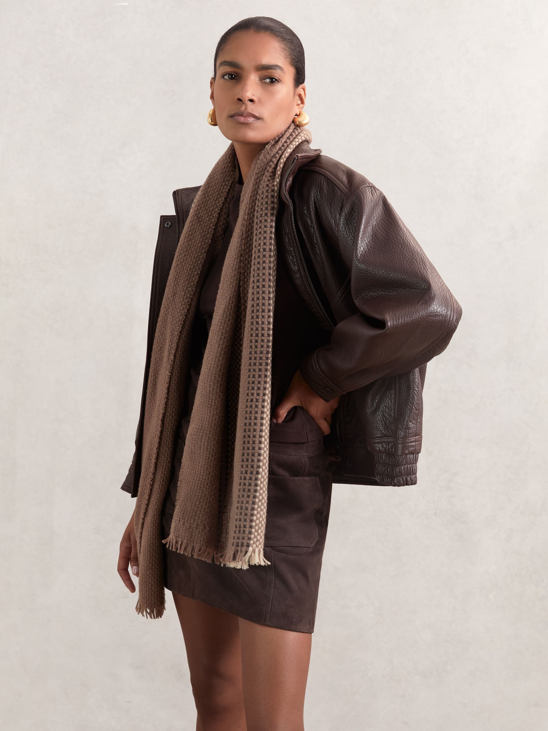 Wool-Cashmere Textured Scarf in Taupe - Image 2 of 5