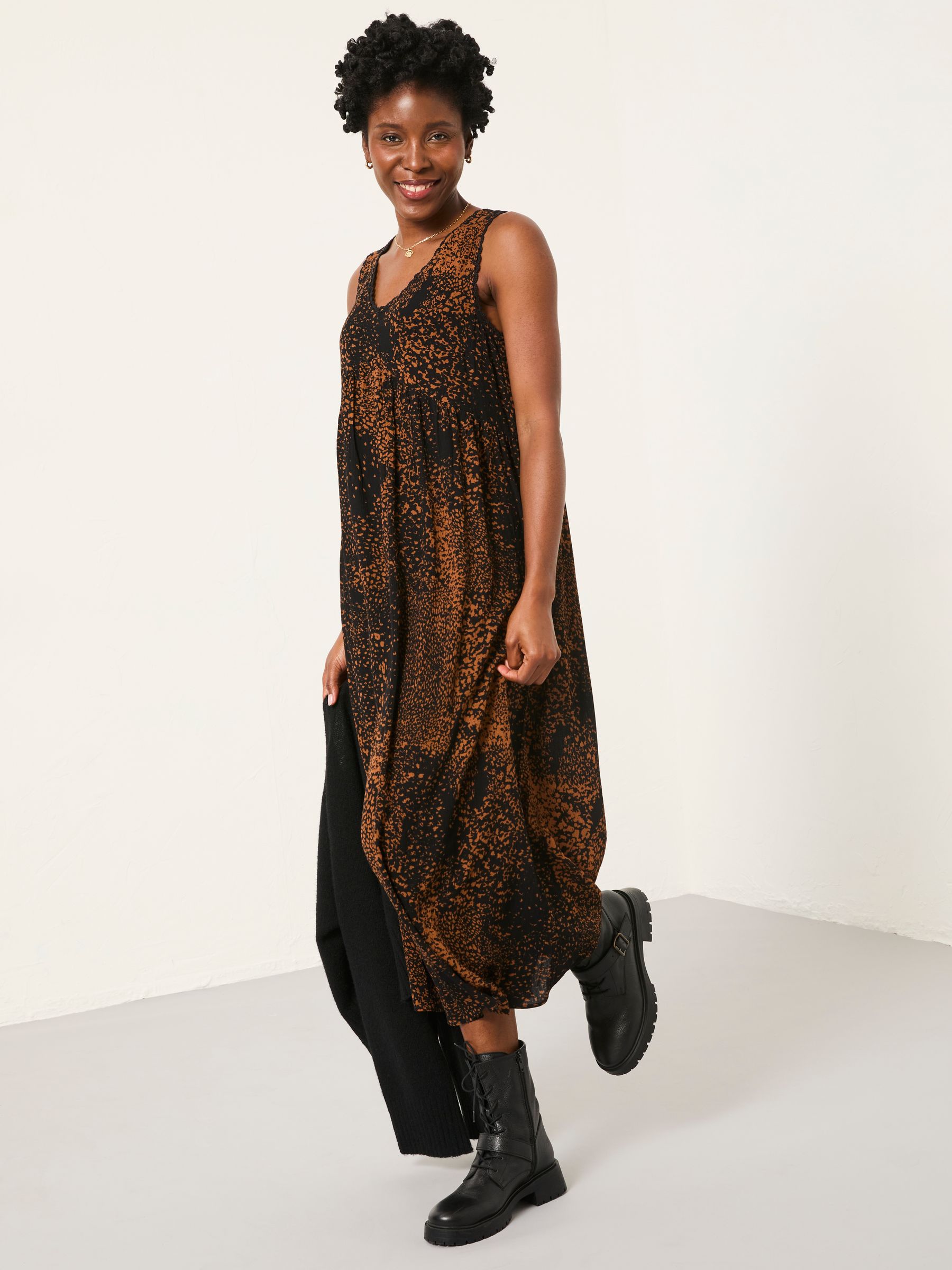 Aileen Black Layered Animal Petite 2 in 1 Midi Dress - Image 4 of 6